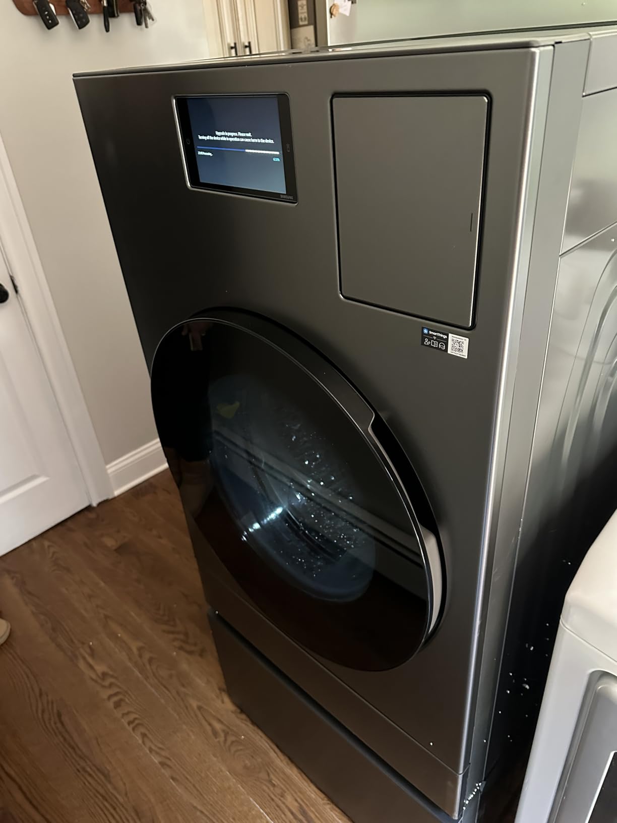 Samsung 5.3 cu. ft. Bespoke AI Laundry Ventless Heat Pump Dryer Combo All-in-One Ultra Capacity Washer with AI Home, Dark Steel, WD53DBA900HZA1 customer photo 2