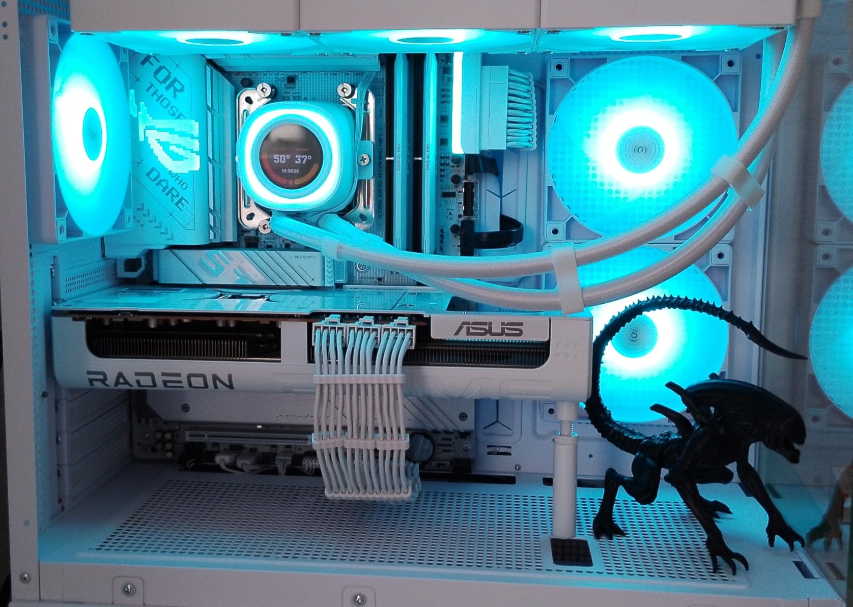 ROG Strix X870-A Gaming WiFi AMD AM5 X870 ATX Motherboard 16+2+2 Power Stages, Dynamic OC Switcher, Core Flex, DDR5 AEMP, WiFi 7, 4X M.2, PCIe 5.0, Q-Release Slim, USB4, AI OCing & Networking customer photo 2
