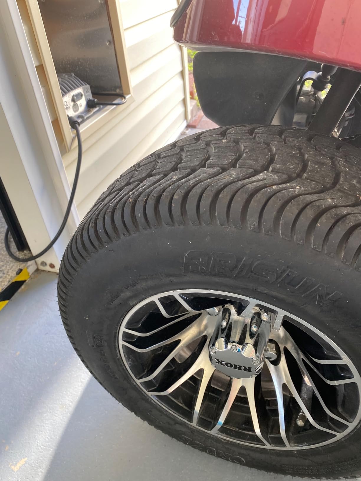 Arisun Cruze 205/65-10 Golf Cart Tires, 1-Piece, Heavy Duty 4-Ply Low Profile DOT Approved Street Tires, Turf-Safe Non-Directional All-Weather Tread Replacement Tires, Fits Most 10