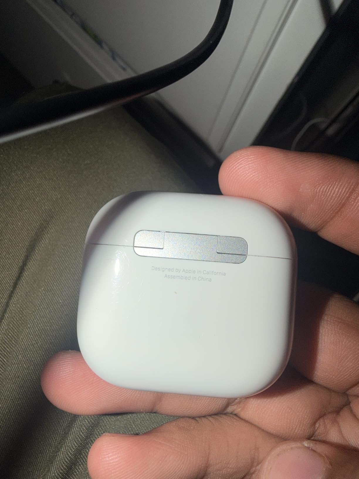 Apple AirPods 4 Wireless Earbuds, Bluetooth Headphones, with Active Noise Cancellation, Adaptive, Transparency Mode, Personalized Spatial Audio, USB-C Charging Case, Wireless Charging, H2 Chip customer photo 2