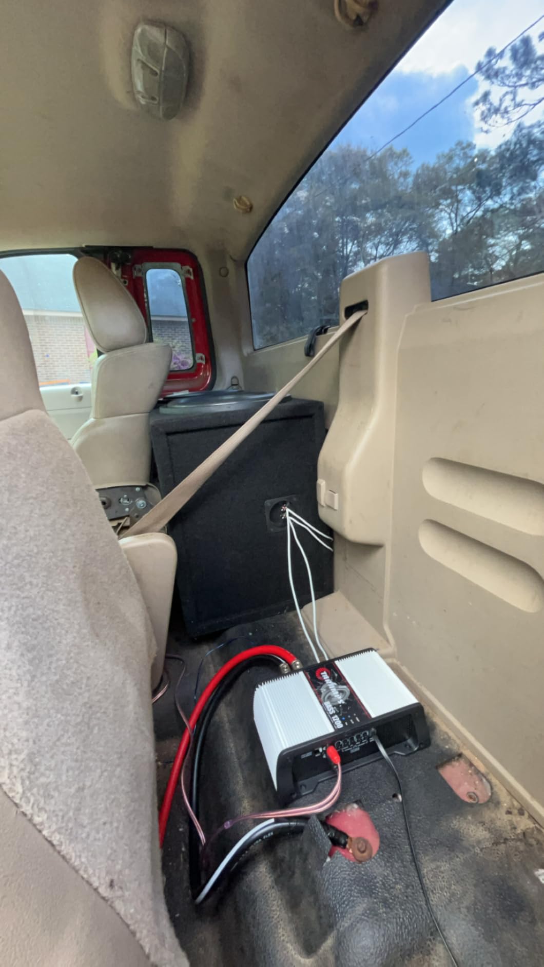 Taramps BASS 1200 1 Ohm 1 Channel Mosfet Amplifier 1200 Watts RMS, Monoblock, Crossover, Bass Boost, RCA/High Level Input, Class D, Car Audio System Monitor Level Remote Included customer photo 2