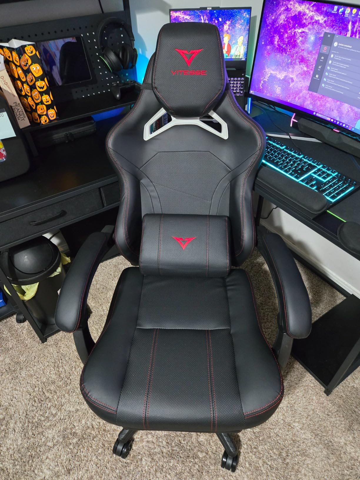 VITESSE Big and Tall Gaming Chair 400lb Capacity with Footrest, Racing-Style High Back Video Game Chair for Adults, PU Leather Computer Chair with Oversized Headrest customer photo 2