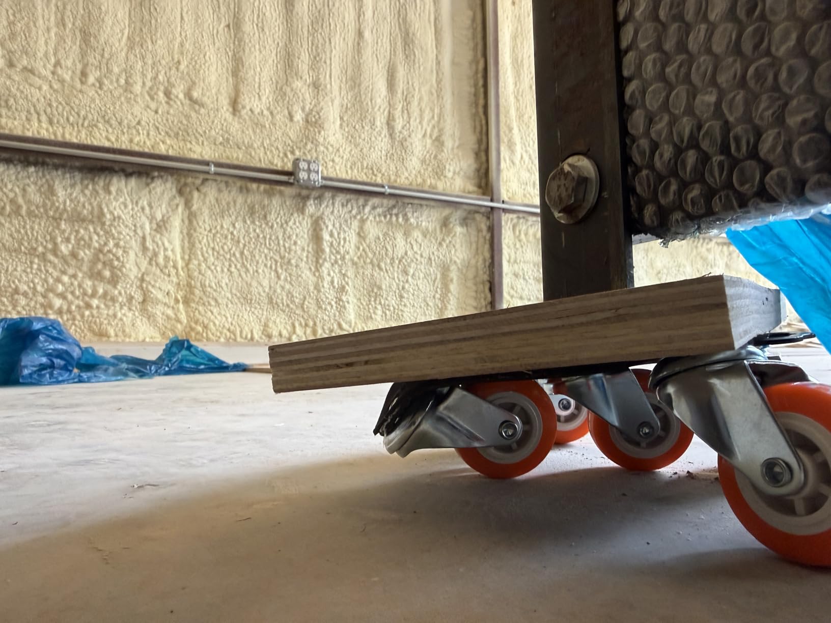 MYUEA Furniture Dolly 5 Wheels Heavy Duty with Removable Side Guards, 3307 Lbs Capacity, 360 Rotating Wheels & Side Brake, Furniture Movers Lifter Tool with Wheels for Appliances, Sofas, Beds, Pianos customer photo 1