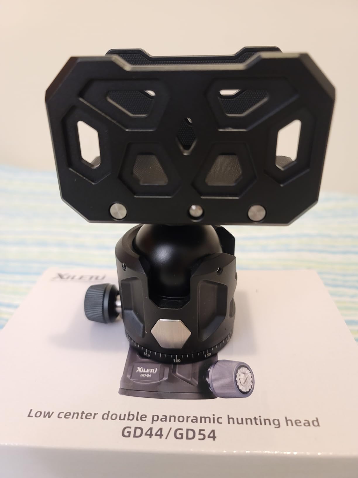 Adjustable Hunting Tripod Ball Head, Shooting Saddle Mount, CNC Aluminum 55lbs Load Capacity, Universal Clamp Holder for Binoculars Scope Outdoor Hunting Gear customer photo 1