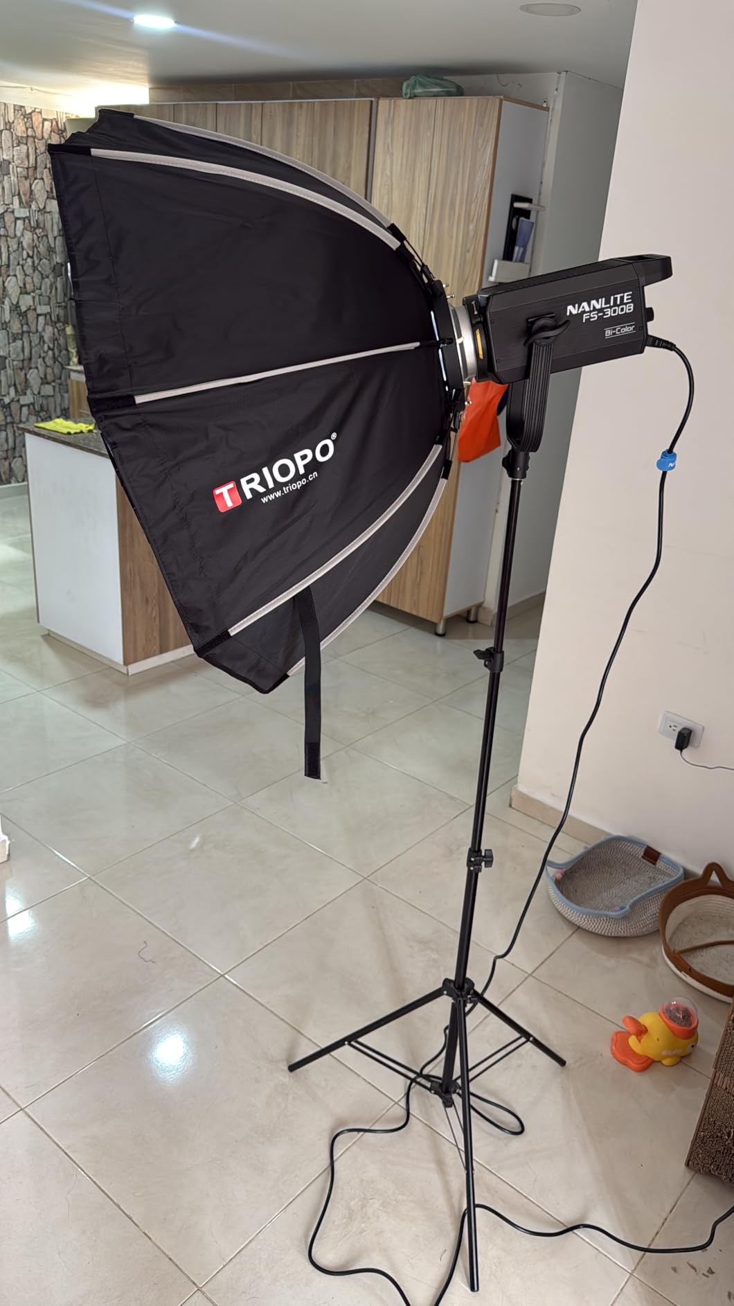 Nanlite FS-300B Bi-Color LED Video Light | 350W, 2700K-6500K, CRI 96+, Bowens Mount, App Control, Professional Lighting for Photography YouTube & Live Streaming customer photo 2