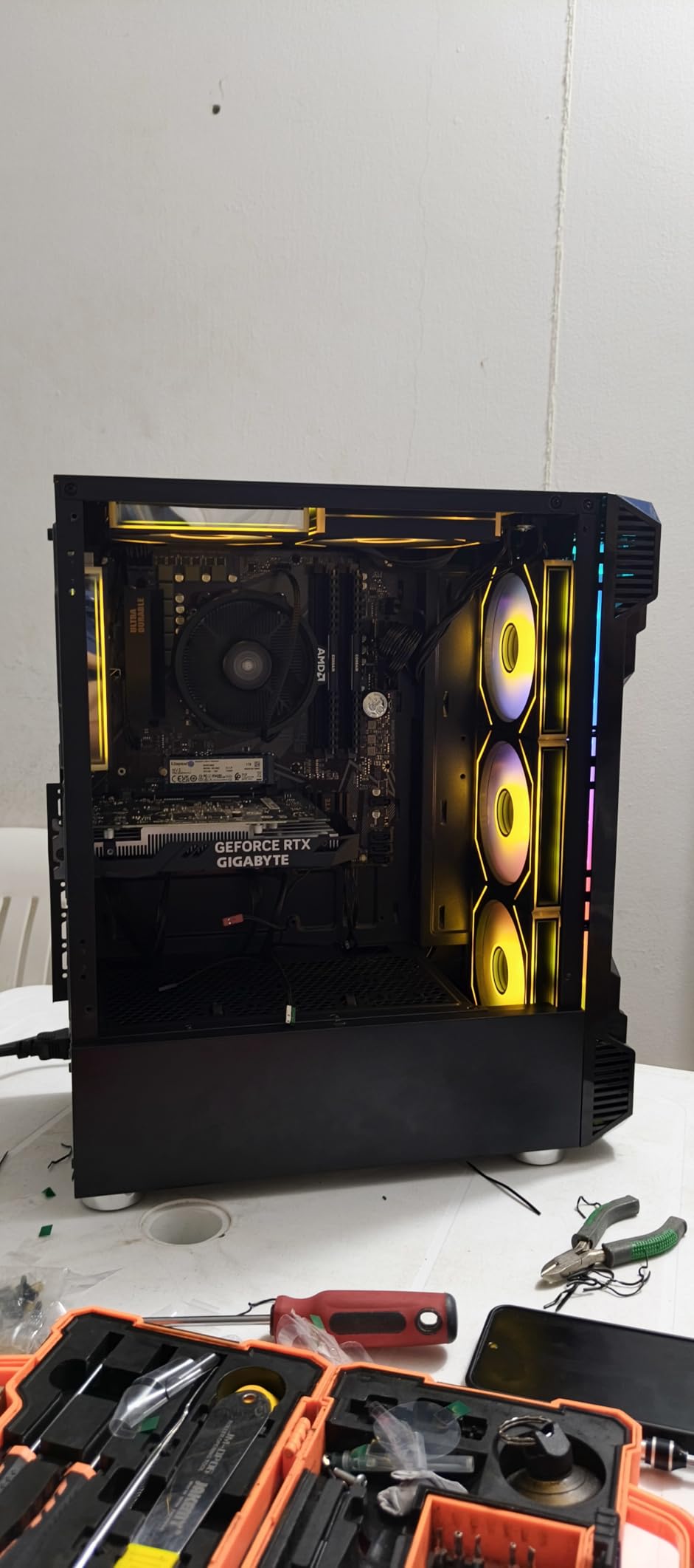 GIGABYTE GeForce RTX 3050 WINDFORCE OC V2 6G Graphics Card customer photo 1