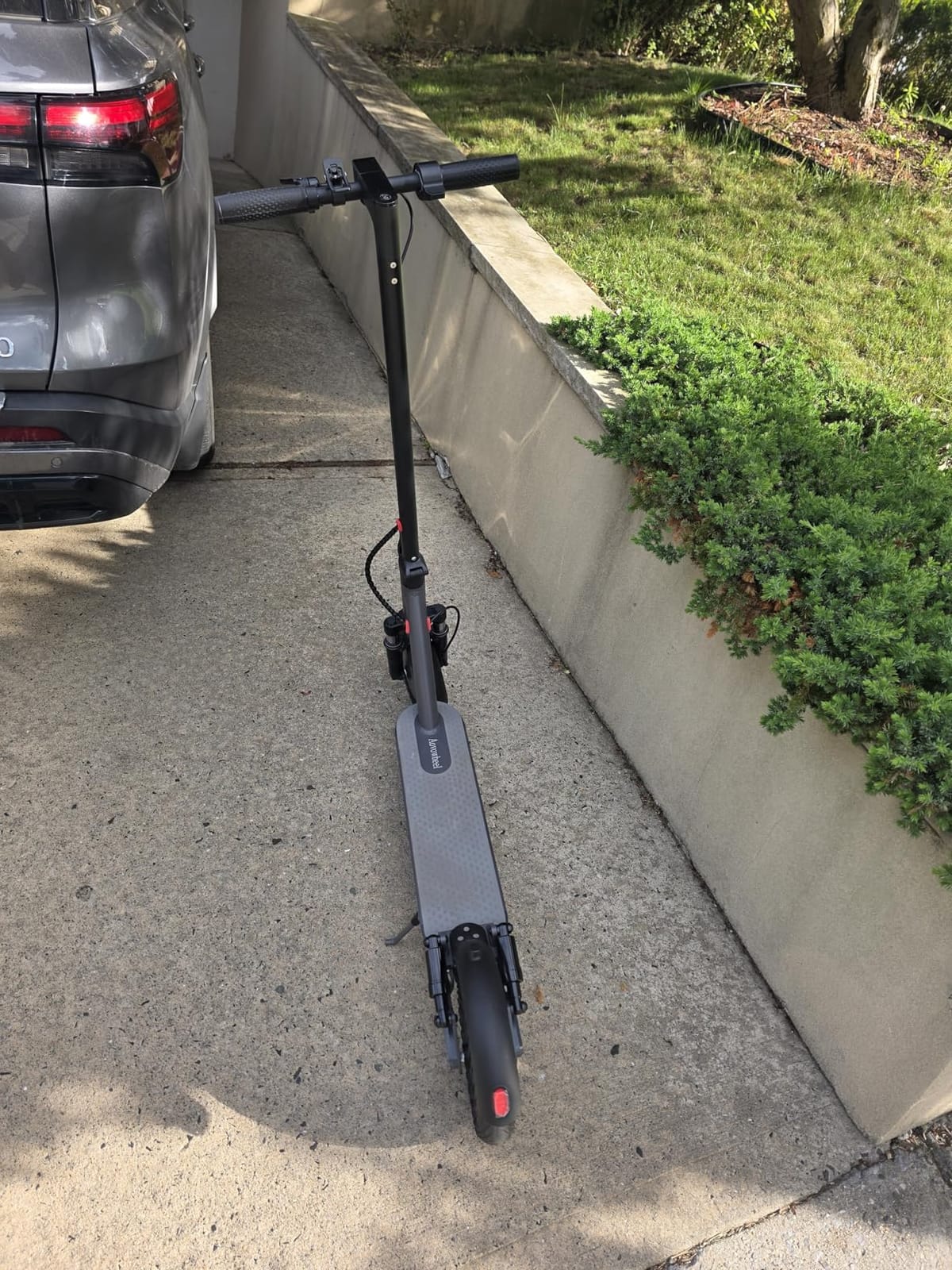Aovowheel Electric Scooter customer photo 1