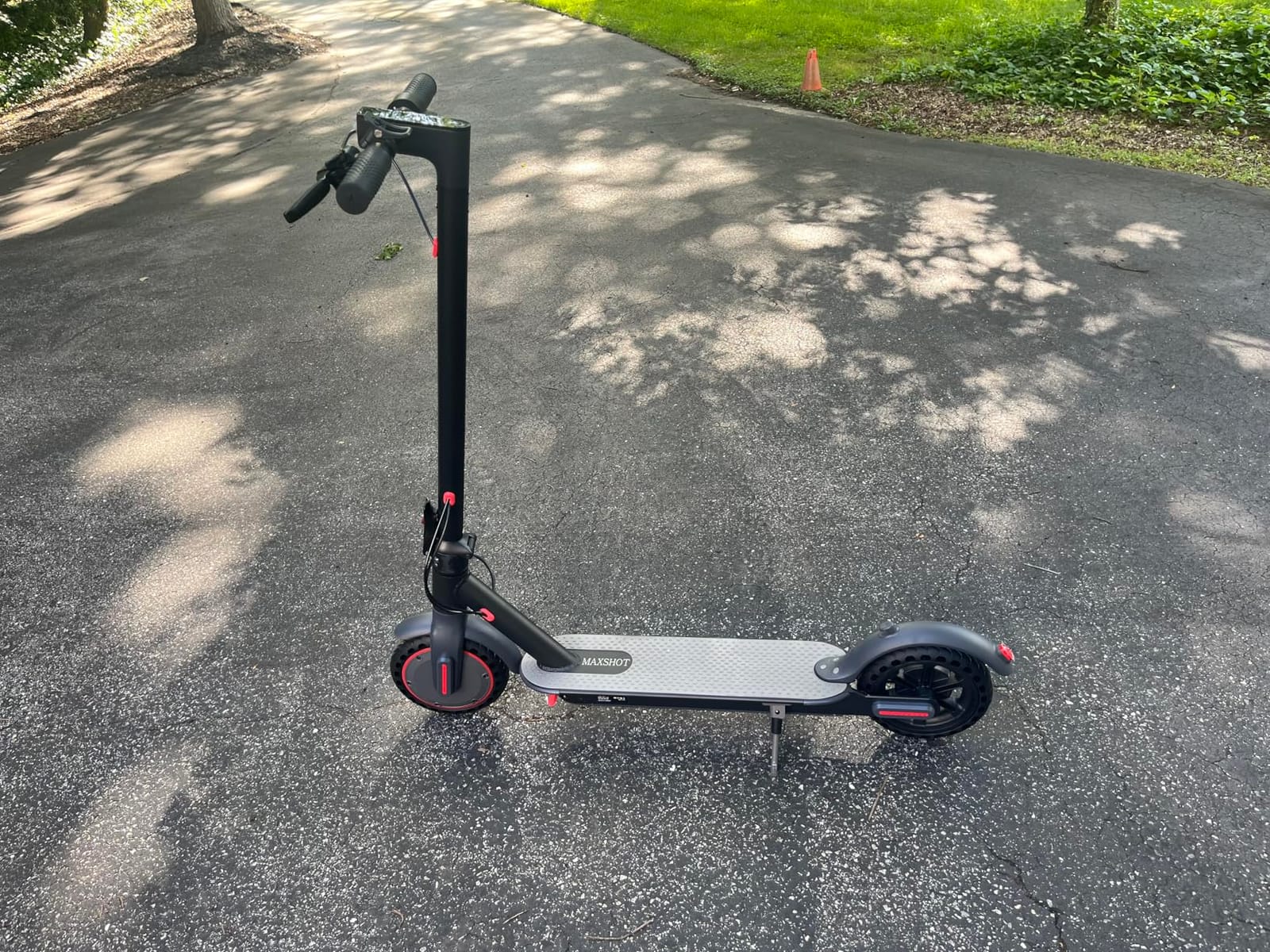 MAXSHOT Electric Scooter customer photo 2