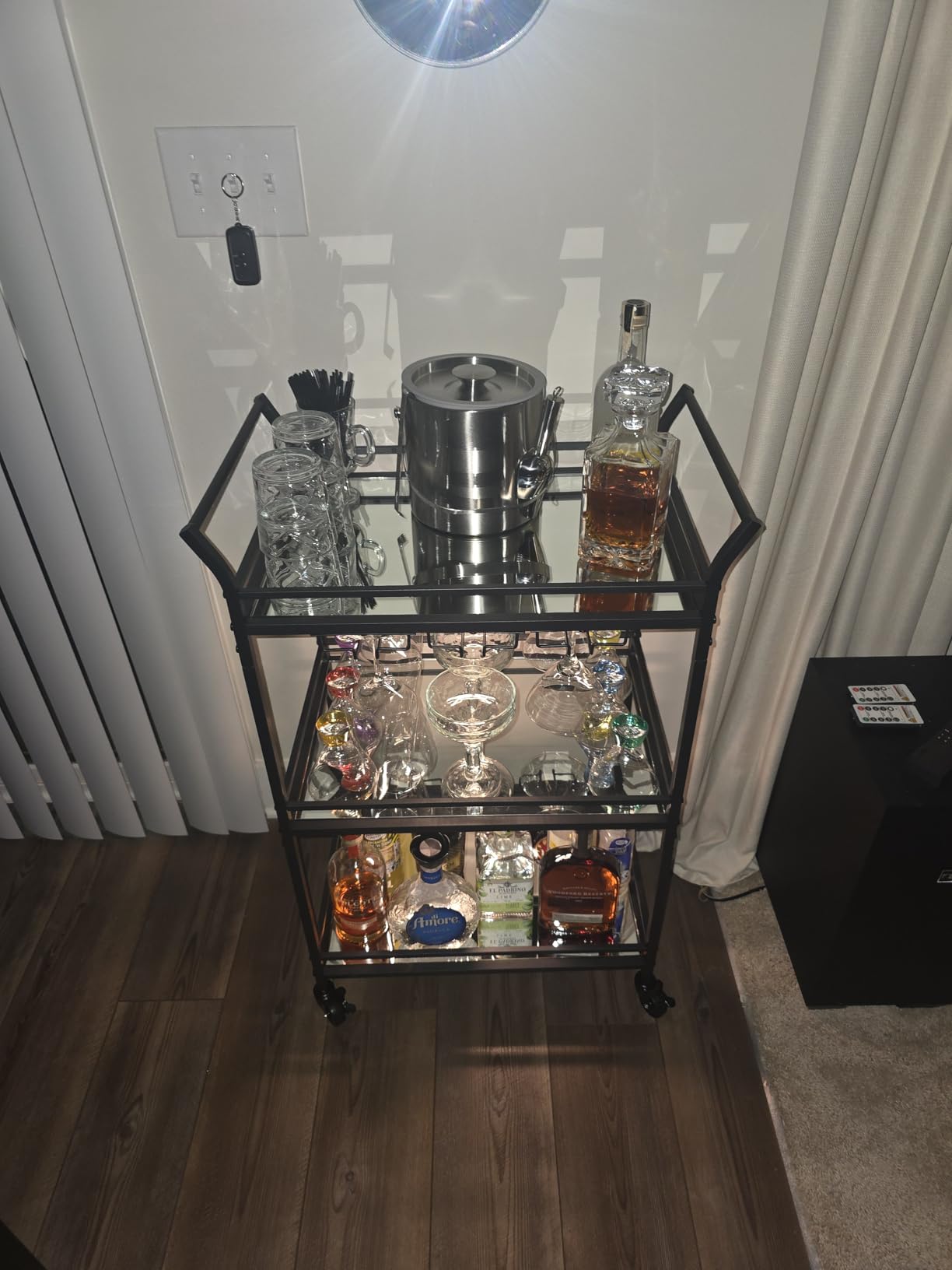 VASAGLE Bar Cart Gold, Large Home Bar Serving Cart with 3-Tier | Mirrored Shelf, Wine Holders, Glass Holders, Kitchen, 15 x 33.9 x 35.4 Inches, Gold ULRC083A02 customer photo 2