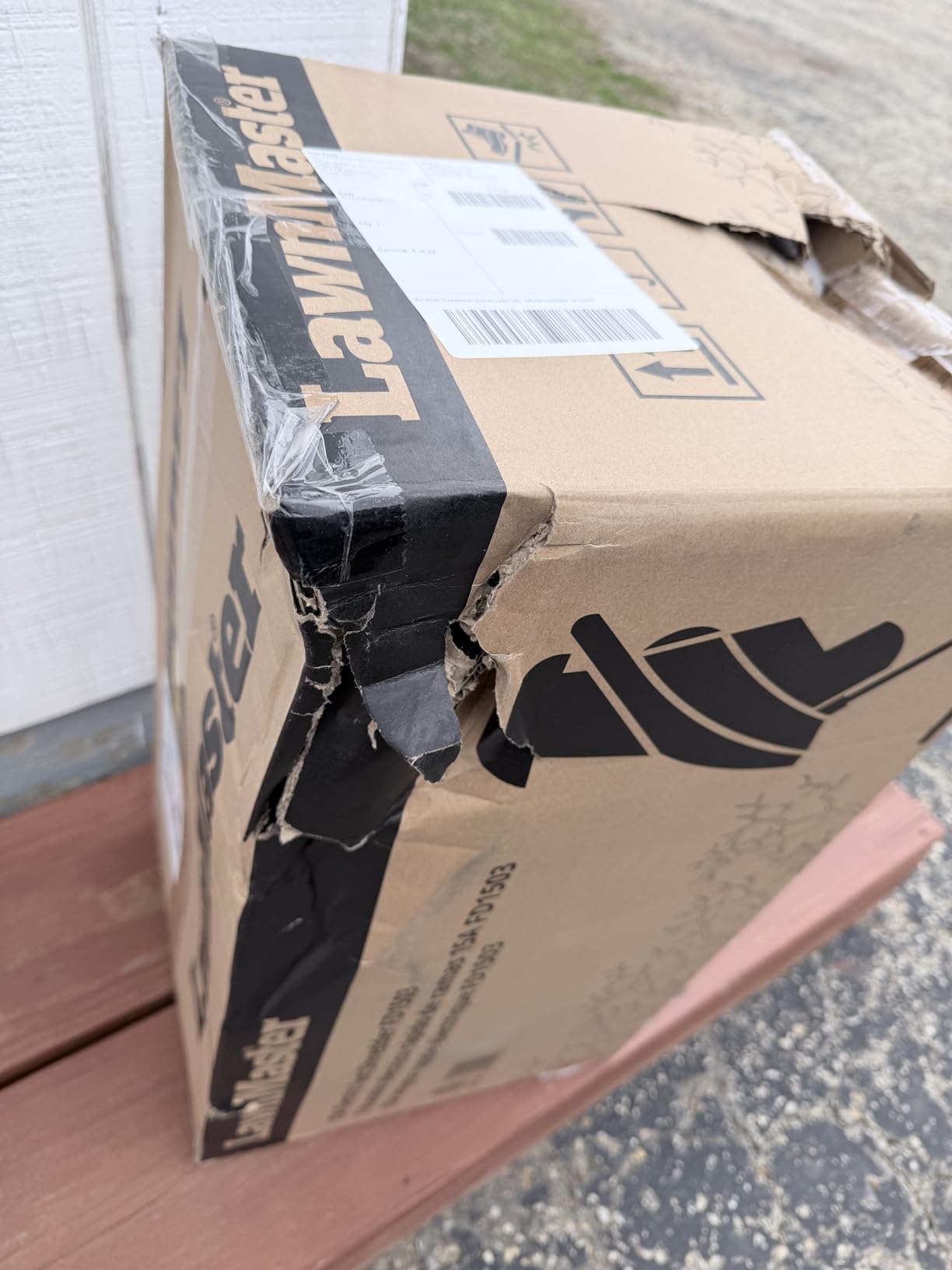 LawnMaster Electric Wood Chipper 1.8'' Cutting Diameter with Bag, FD1503 | 15-Amp, 14:1 Reduction customer photo 2