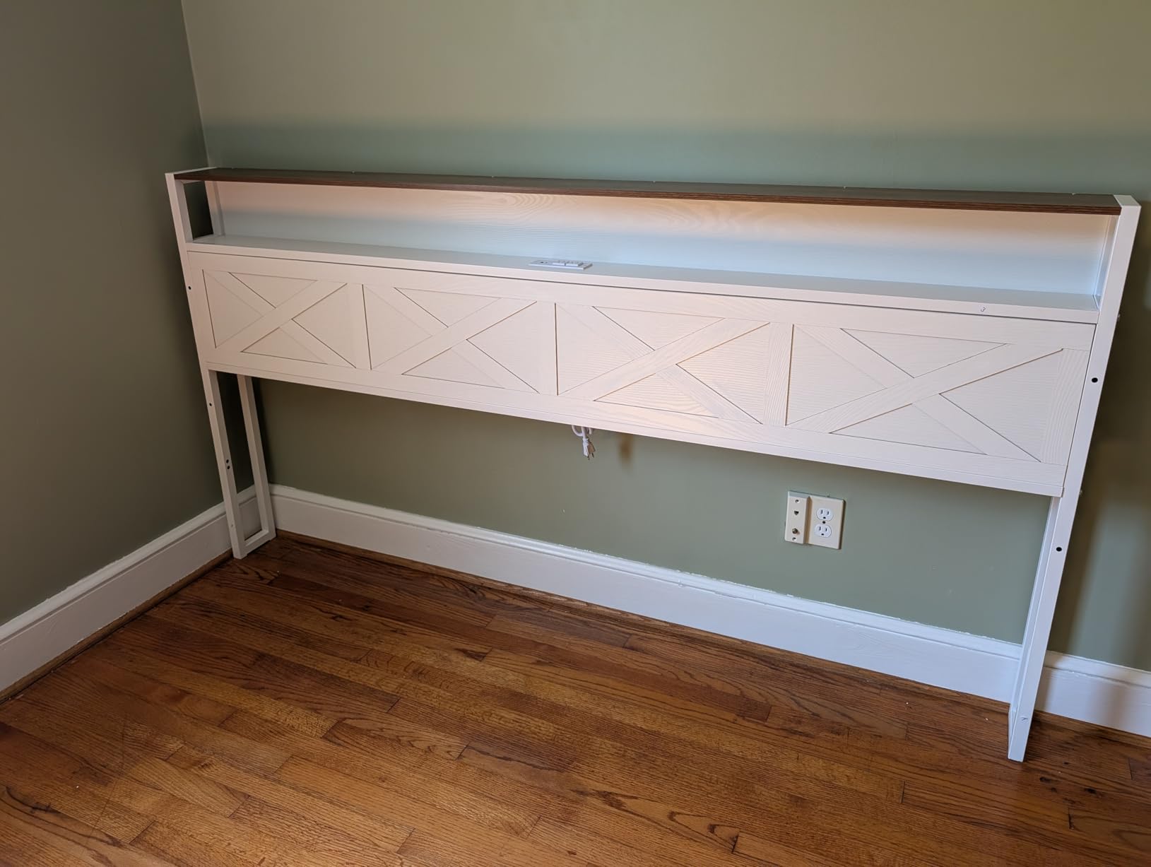 IRONCK Twin Size Daybed with Trundle, Charging Station, White/Walnut | Sturdy Metal Twin Bed Frame with X-shaped frame, Upholstered Farmhouse Daybed for Living Room, Bedroom, and Guest Room customer photo 2
