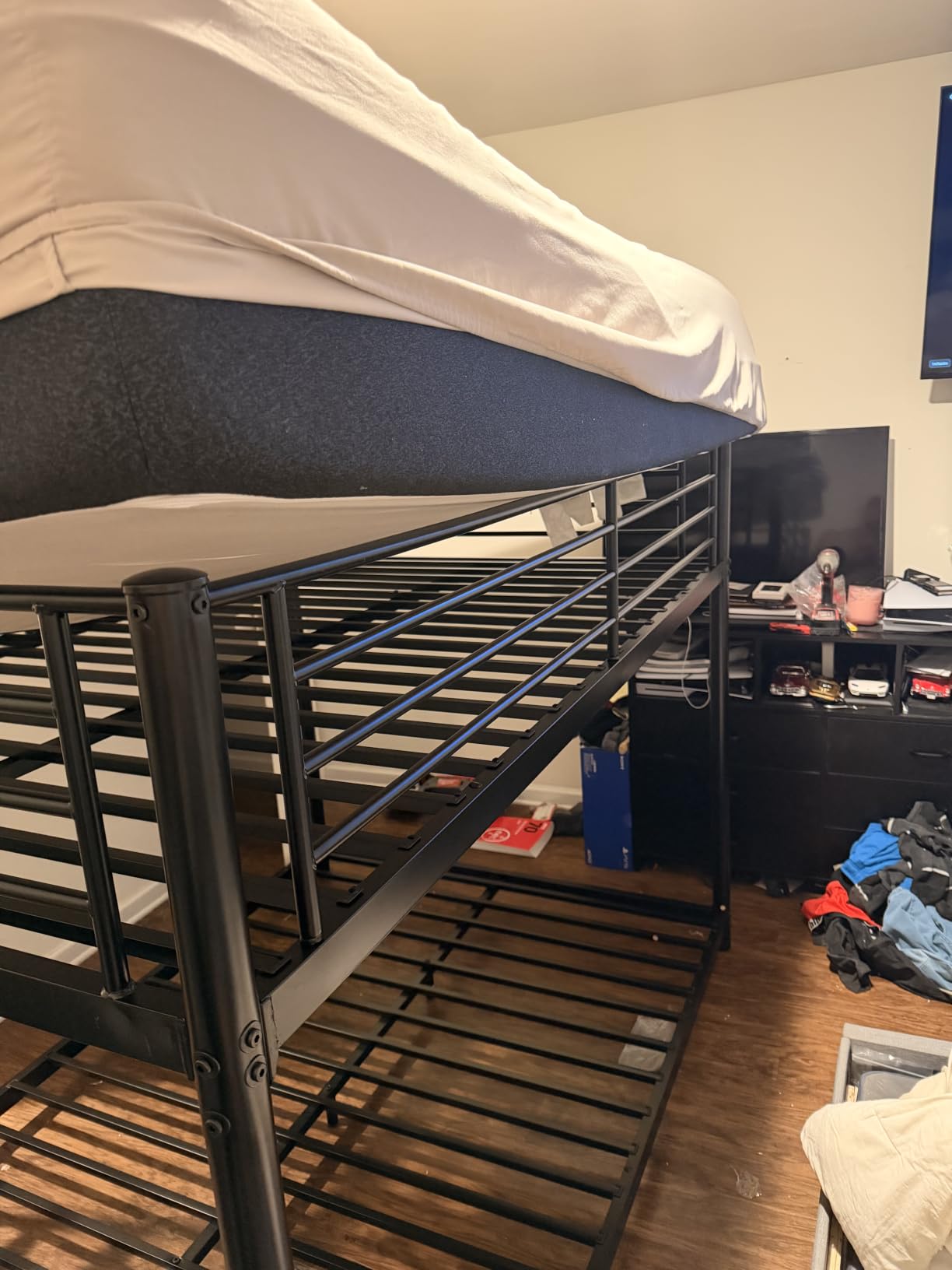 Metal Bunk Bed, Twin Over Full Bunk Bed with Safety Guardrail and Ladder, Heavy Duty Bunk Beds Twin Over Full Size for Apartment, Bedroom (Black) customer photo 1