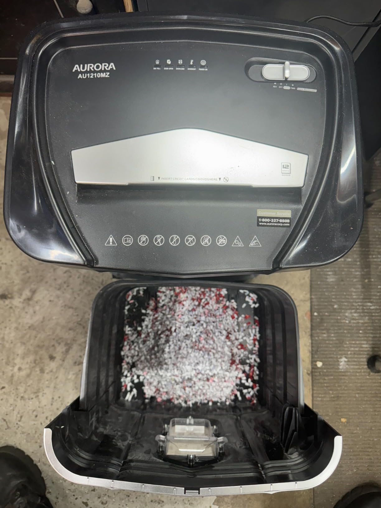 Aurora Commercial Grade 220-Sheet Auto Feed High Security Micro-Cut Paper Shredder/ 60 Minutes/Security Level P-5 customer photo 2
