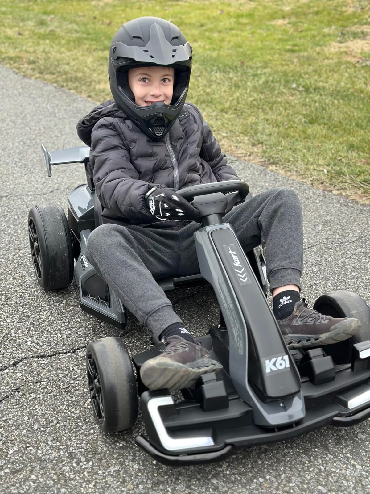 KerryYoo K61 Go Kart Electric Drift Kart with Length Adjustable Seat, 24V Outdoor Ride on Toy with 4 Speed Mode, Crazy Kart for Kids 6-12 Years Old, 300W Motor, 8.5 MPH, Bluetooth - Blue customer photo 1