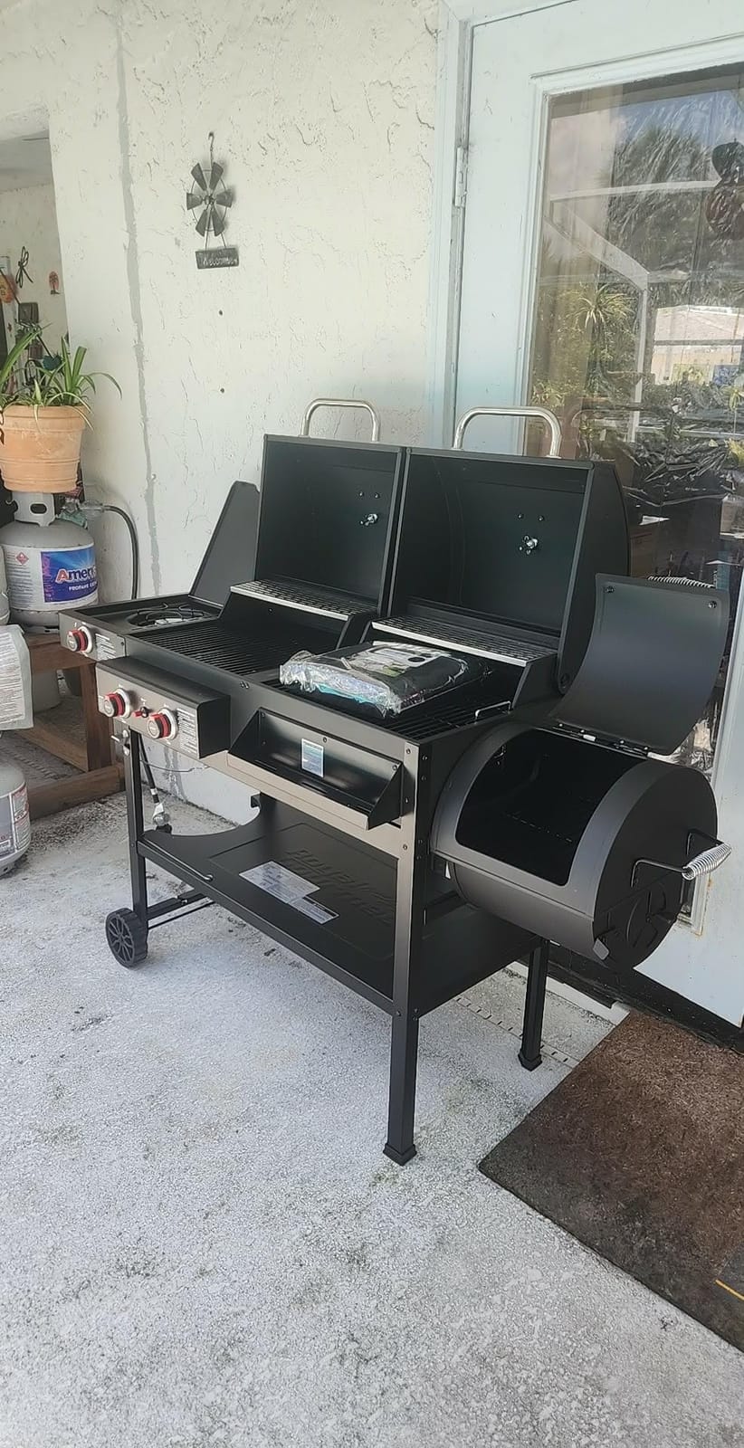 ZH3005Y 2-Burner Gas and Charcoal Grill Combo Black | Offset Smoker & Side Burner, 34,000 BTU Dual Fuel Grill, 1020 Sq. In. Cooking Area customer photo 2