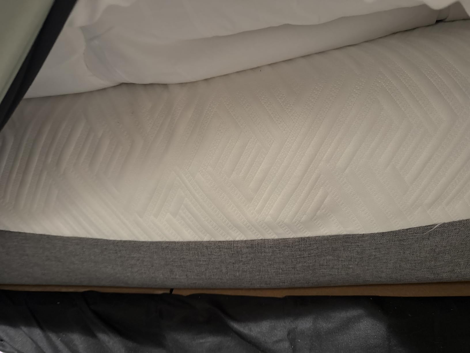Novilla Bliss Mattress King Size, 14 Inch Gel King Memory Foam Mattress | Cooling Comfort & Pressure Relieving, Target Zoned Support for Back Pain Relief, CertiPUR US Certified Foams customer photo 1