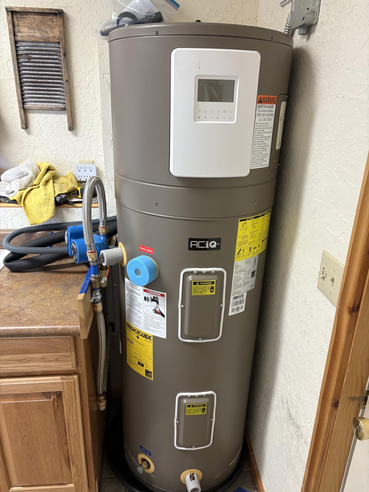 ACiQ 50 Gallon Electric Residential Hybrid Heat Pump Water Heater Tank | WiFi, Ultra Quiet 49.5 dBA, Energy Saving customer photo 1