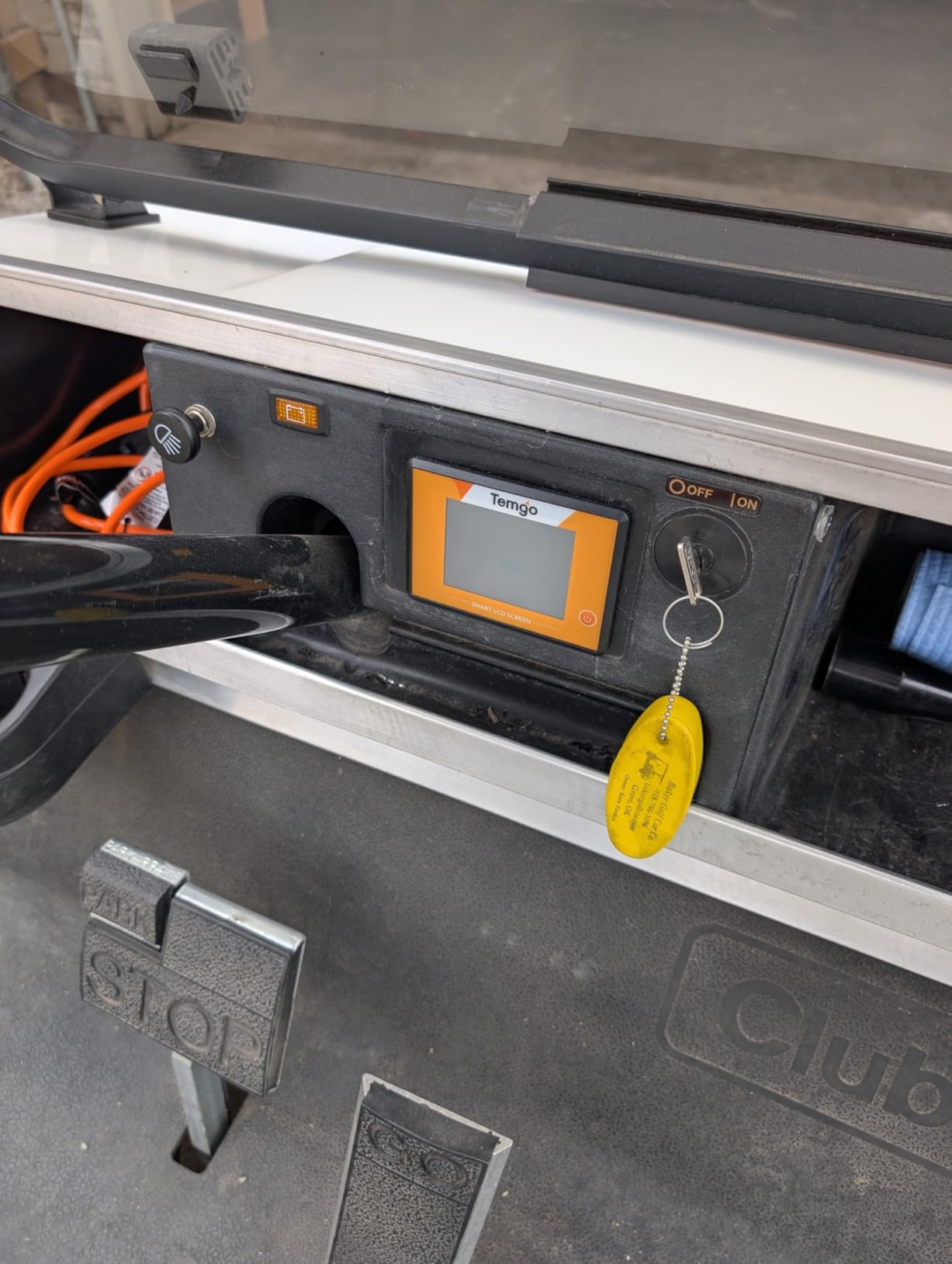 TEMGO 48V (51.2V) 100Ah LiFePO4 Lithium Golf Cart Battery | 200A Smart BMS, Max 10.24kW Output, Bluetooth APP, LCD Screen, 58.4V 18A Charger customer photo 1