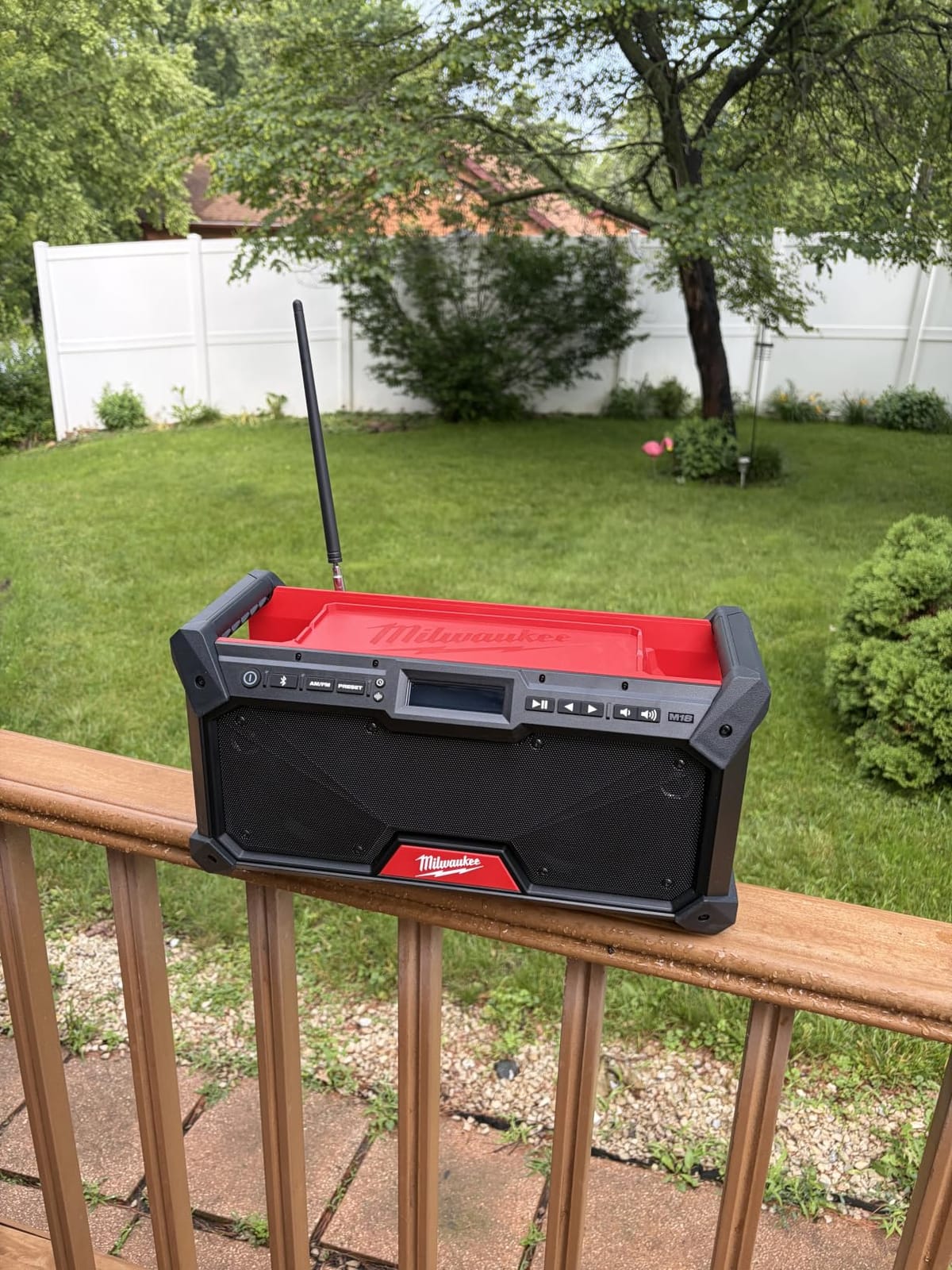 Milwaukee M18 Bluetooth Jobsite Radio Bare Tool customer photo 1