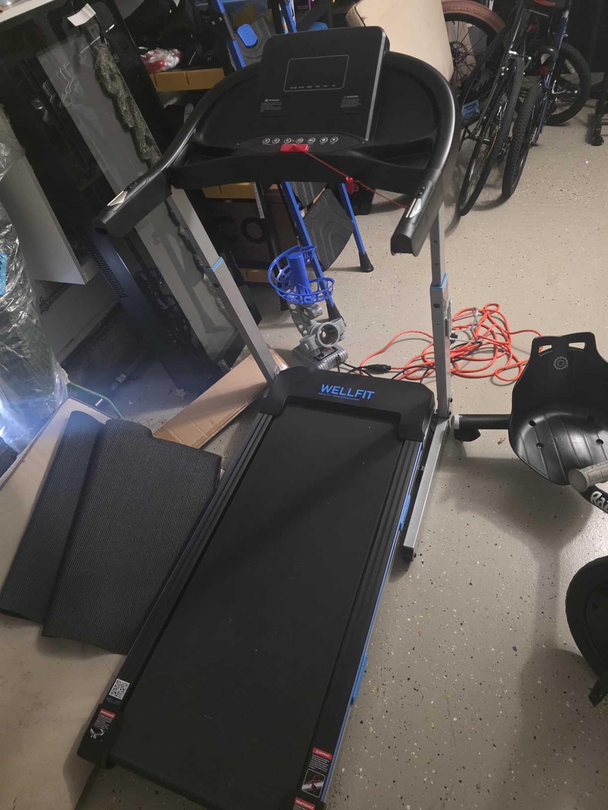 Home Treadmill 400+LB Capacity, WELLFIT 4.0HP Heavy Duty Treadmill Foldable | Small Commercial Treadmills with 15% Auto Incline, Climb Running, with Safety Handrail, Wide Belt 18*43 in, 95% Pre-installed customer photo 1