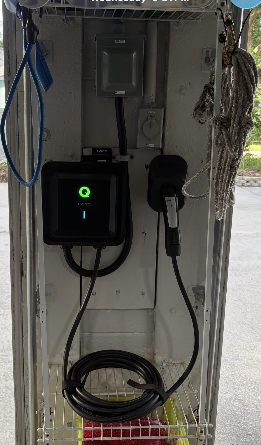 EVIQO NACS Charger for Tesla 40 Amp 240V Plug-in Level 2 EV Charger w NEMA 14-50 Plug, Wall EV Charger Level 2, 25ft Cable, WiFi (2.4 GHz) Smart App Weatherproof Outdoor (IP66,NEMA 4) UL ETL Certified customer photo 2