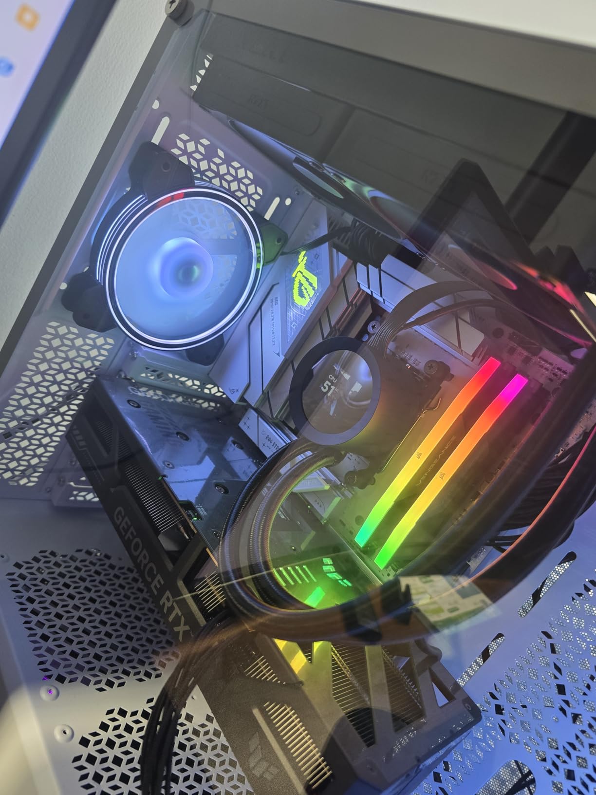 NZXT Kraken Plus 360 - AIO CPU Liquid Cooler - 360mm Radiator - 3 x F120P Fans - Customizable 1.54