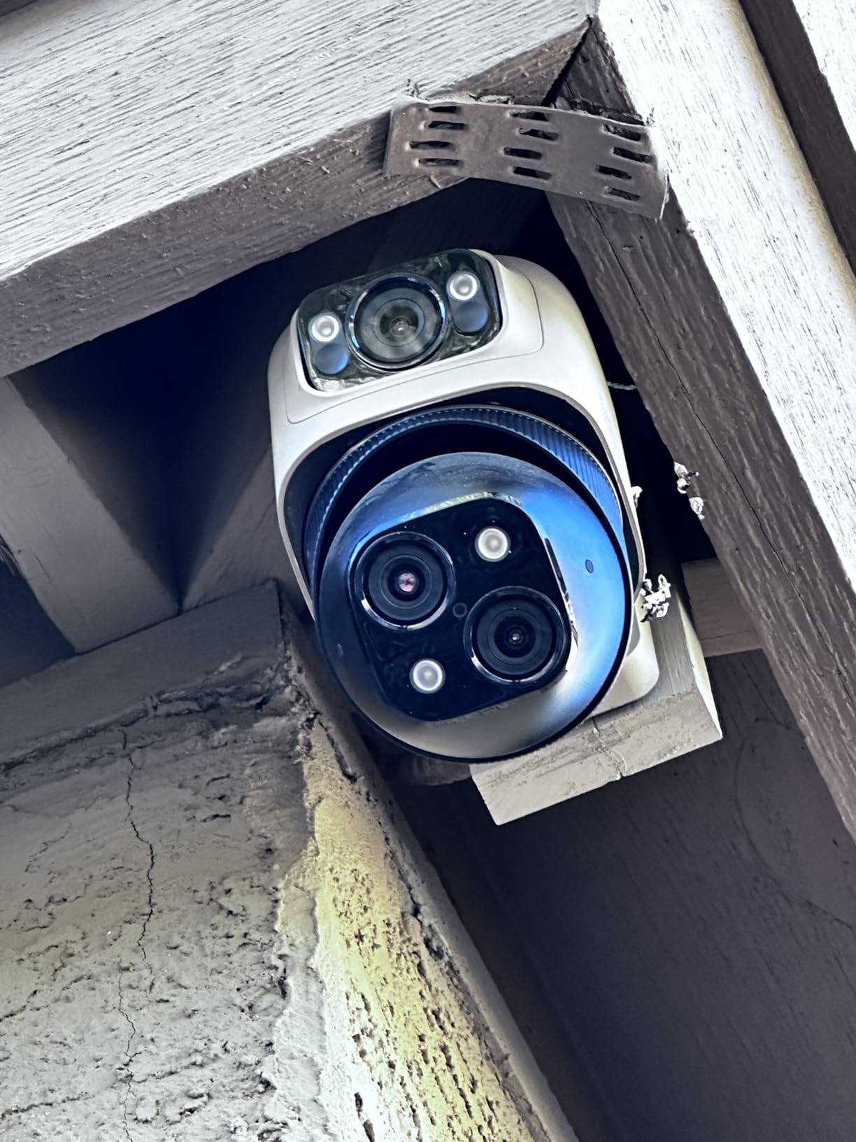 eufy Security 4K NVR Security Camera System S4 Max, POE Wired, 24/7 Recording, Triple Lens Bullet-PTZ Cam, 360° PTZ, Up to 16CH, Cross-Cam Tracking, 8× Auto Zoom, Smart Video Search, 2TB HDD customer photo 2