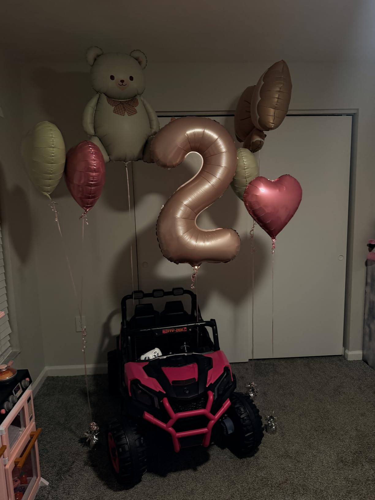 24V 2 Seater Ride on Car for Kids, MOEYURO 800W Powered UTV Toy, 5MPH Large Side by Side Electric Car w/Remote, Bluetooth, LED Light, 3 Speeds, Music, Spring Suspension, Storage, Gift for Kids, Pink customer photo 2