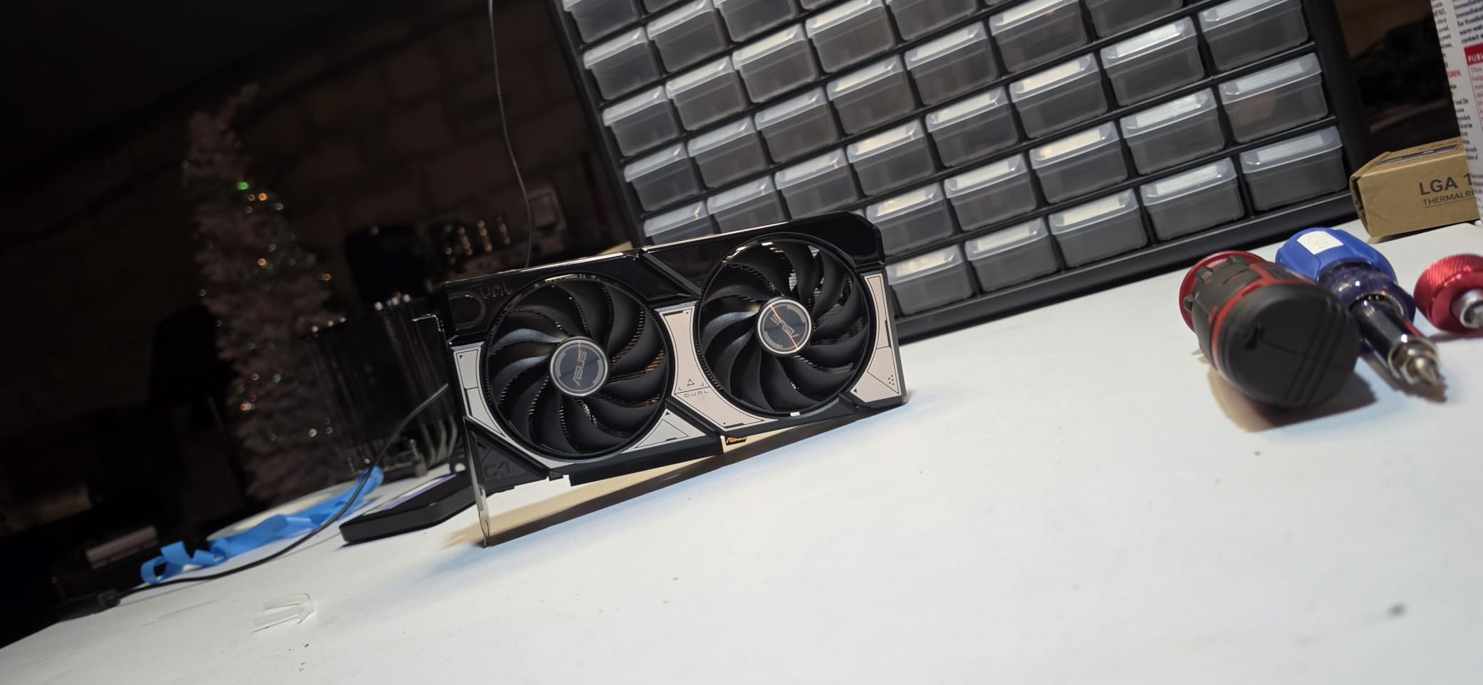 ASUS Dual NVIDIA GeForce RTX 5060 8GB GDDR7 OC Edition Graphics Card customer photo 1