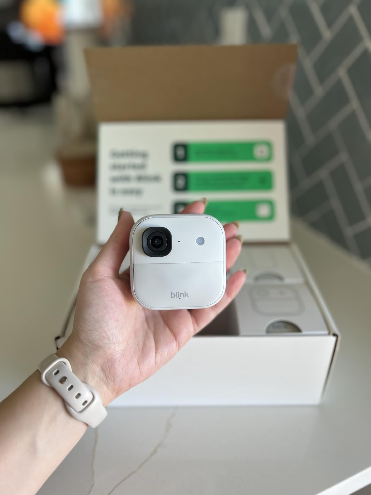 Blink Outdoor 2K+ (newest model) - Wireless smart security camera, 2K video resolution, enhanced audio, two-year battery. Sync Module Core included - 5 camera system (White) customer photo 1
