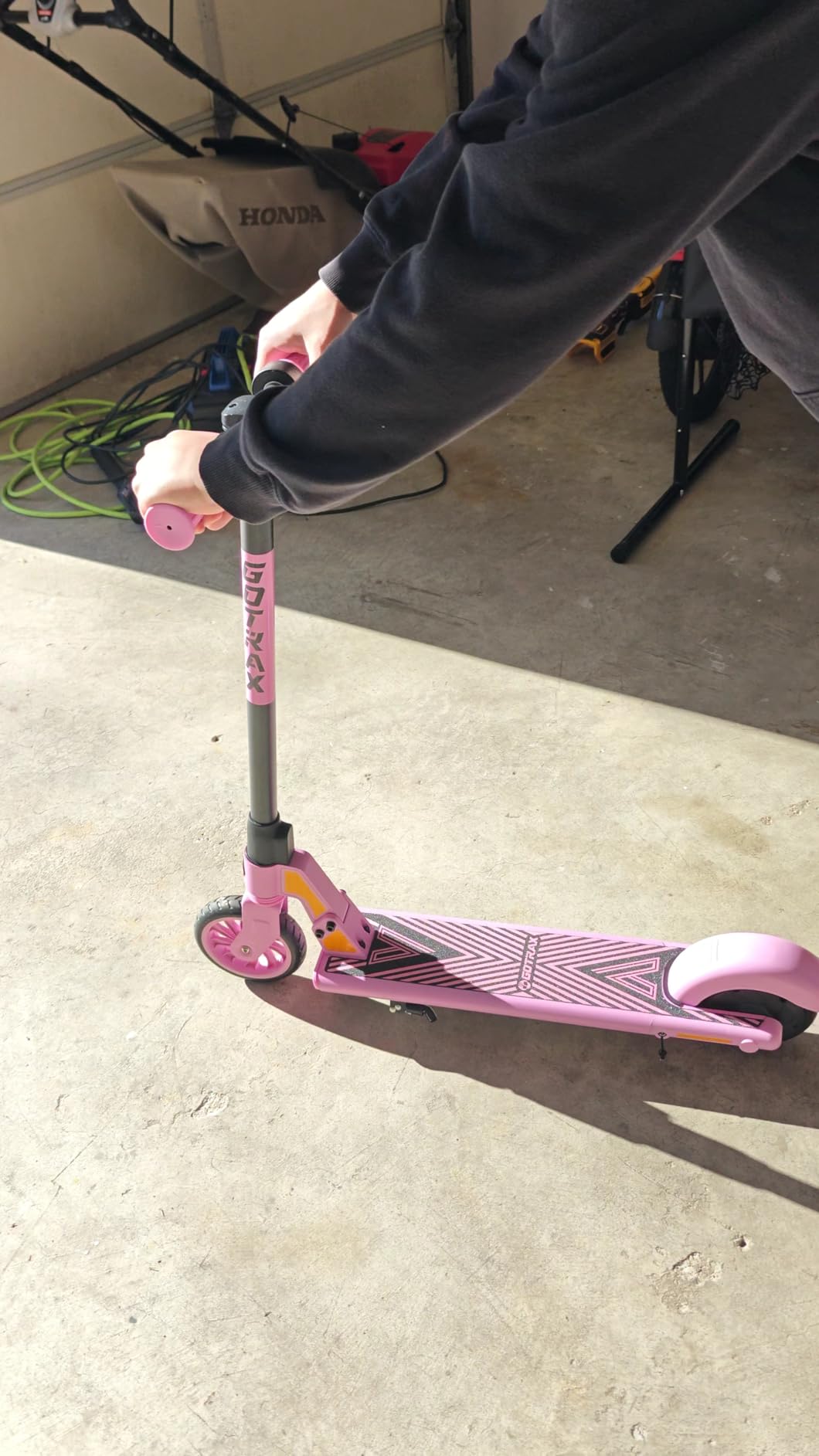 Gotrax GKS Mini Electric Scooter for Kids 6-12, Max 3.75 Miles & 7.5 Mph by 150W Motor, 6'' Wheel, Thumb Control Easy to Ride & Assemble customer photo 2