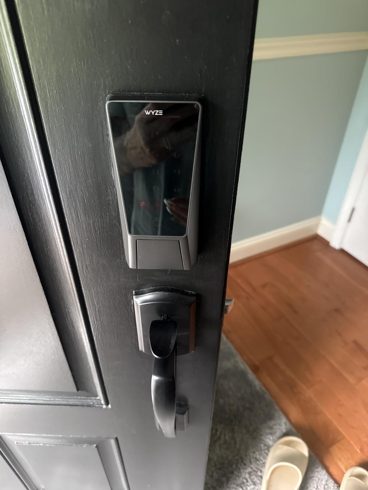 Wyze Palm Lock, Smart Door Lock with Palm Vein Recognition, Keyless Entry Smart Locks for Front Door, Keypad, Auto Lock, Dual Battery, Wi-Fi, Works with Alexa & Google, BHMA, IP53, Mechanical Key customer photo 2