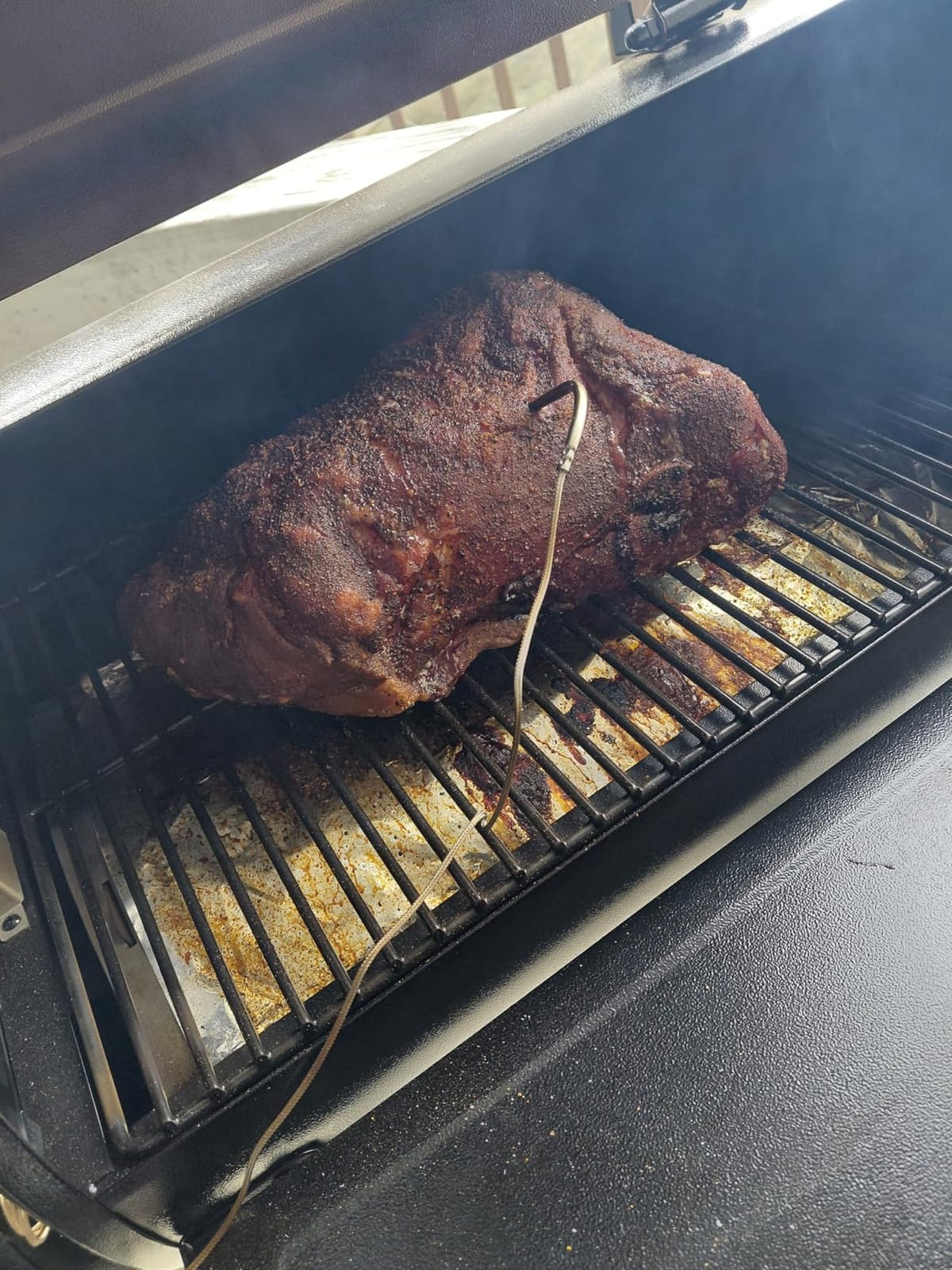 Z GRILLS ZPG-450A2 Wood Pellet Grill & Smoker, PID V3.0 Controller, 459 Sq in Cook Area, Foldable Shelf & Side Shelf, Meat Probe, Rain Cover, 8 in 1 BBQ Grill Outdoor Auto Temperature Control, Bronze customer photo 2