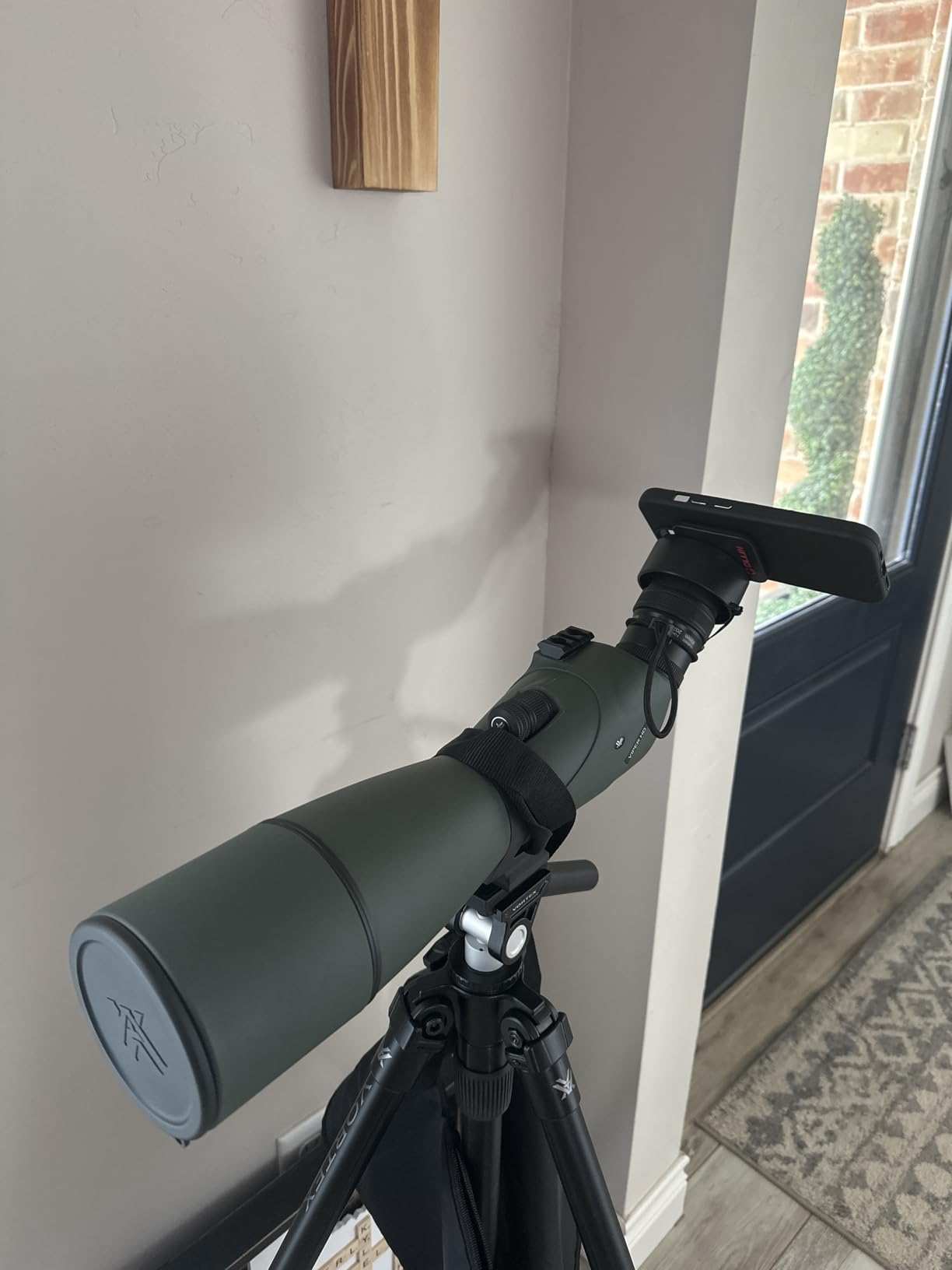 Snapshot Spotter Adapter - Spotting Scope Digiscoping Mount, Size 01 | Magnetic spotting scope phone adapter to capture your view, compatible with OLLIN Snapcases customer photo 2