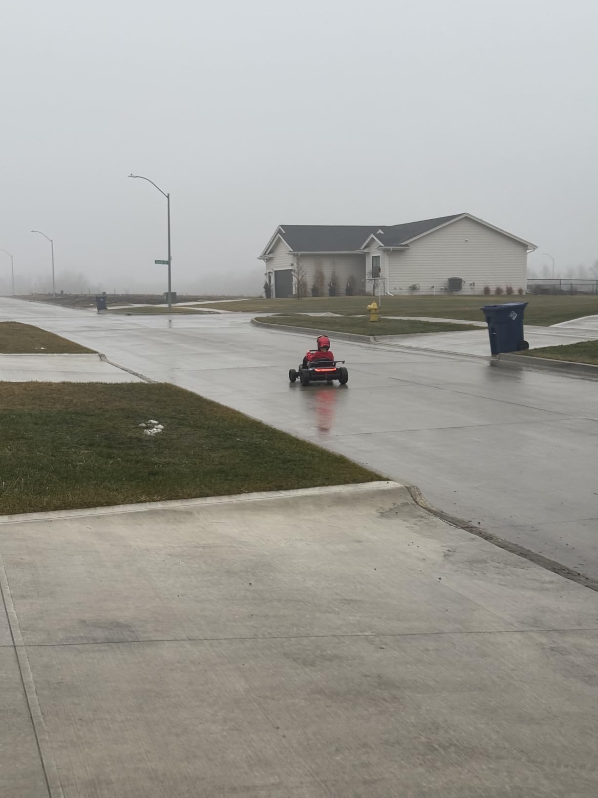 KerryYoo K61 Go Kart Electric Drift Kart with Length Adjustable Seat, 24V Outdoor Ride on Toy with 4 Speed Mode, Crazy Kart for Kids 6-12 Years Old, Fast 300W Motor, 8.5 MPH, Bluetooth - Red customer photo 2