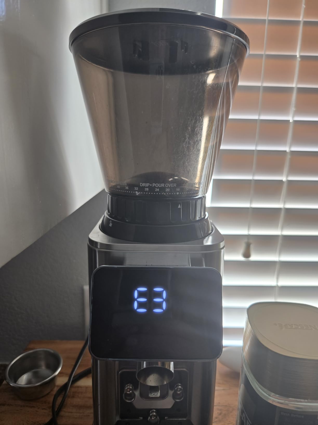 AMZCHEF Burr Coffee Grinder, 48 Settings, Metallic Silver customer photo 2