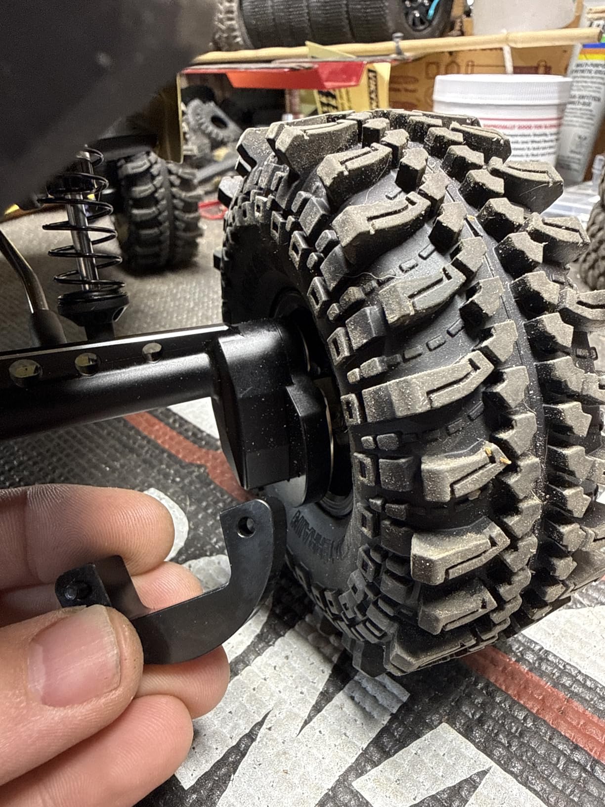 RC Upgrades Part for 1/10 Axial SCX10 III RC Crawler Car, Aluminum Front Rear Portal Axles, Brass Front Inner Portal Covers Steering Knuckles/Axle Diff Cover/Portal Covers Weights, Black customer photo 2