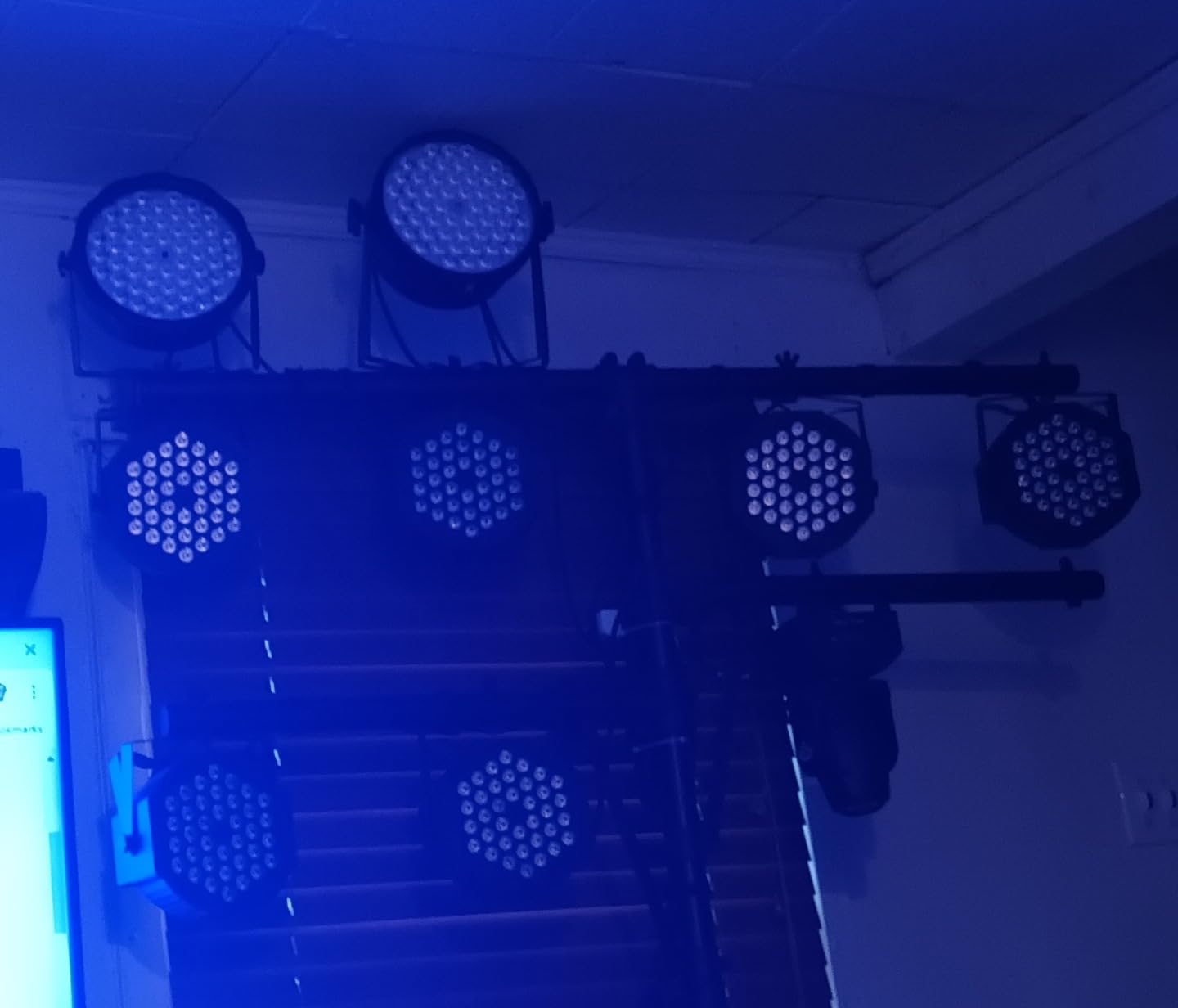 BETOPPER LED Par Lights 54 x 1.5W, RGB Stage Lights DMX DJ Lighting Sound Activated with Stand, Strobe Light & Wash Par Lighting DMX for Parties, Church, Wedding, Bars, 8 Pack customer photo 2