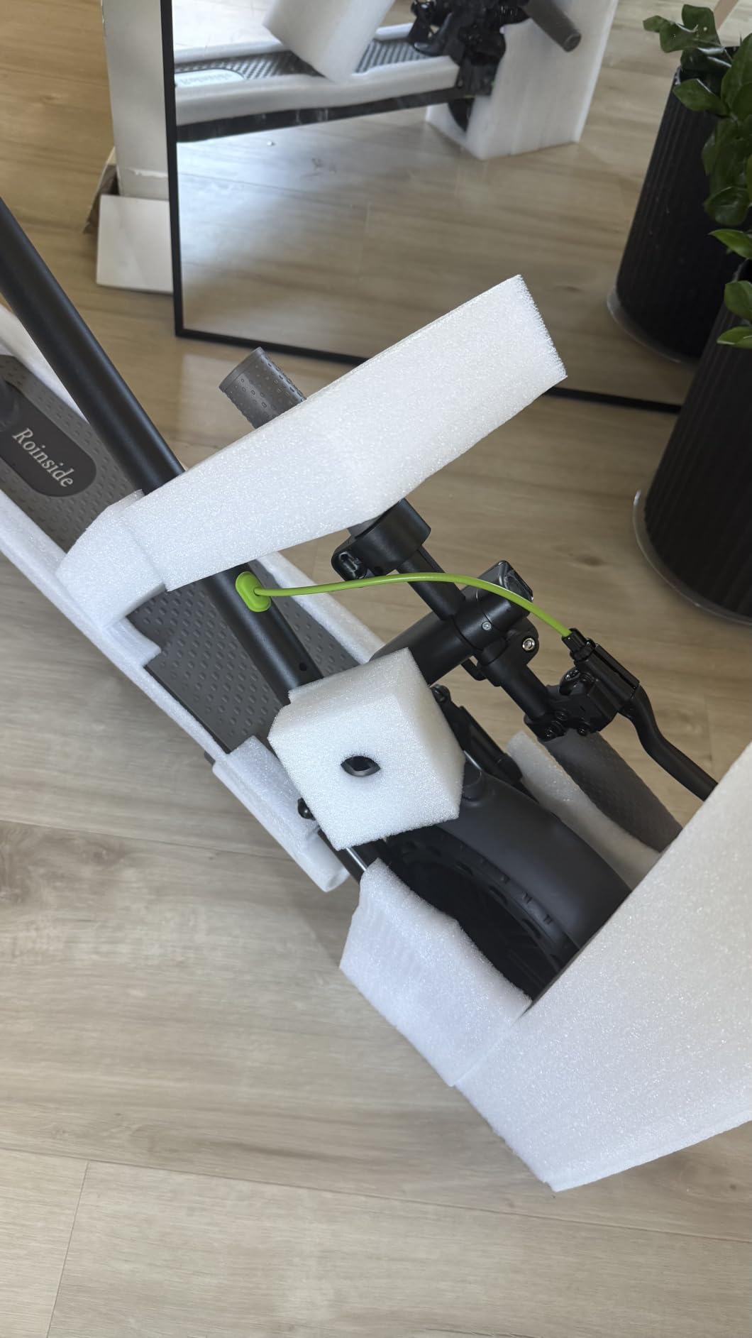 Roinside Electric Scooter - 350W/500W Motor, 8.5