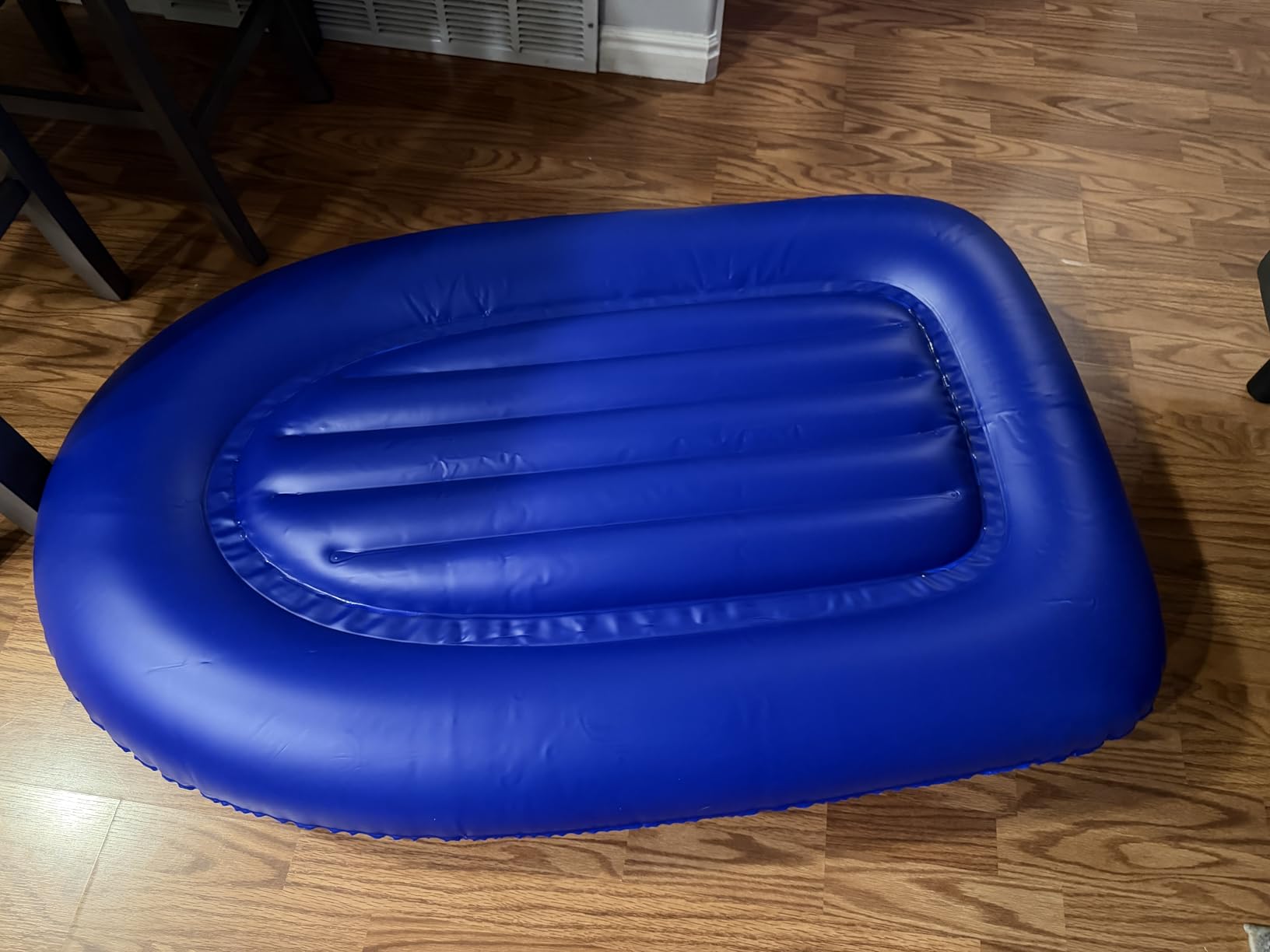 Inflatable Snow Sled, Heavy Duty Snow Tube with Sturdy Handles for Kids and Adults, Extra Durable 0.7 mm PVC Snow Sleds, Sledding Winter Outdoor Fun Toys for Children Boys Girls customer photo 1