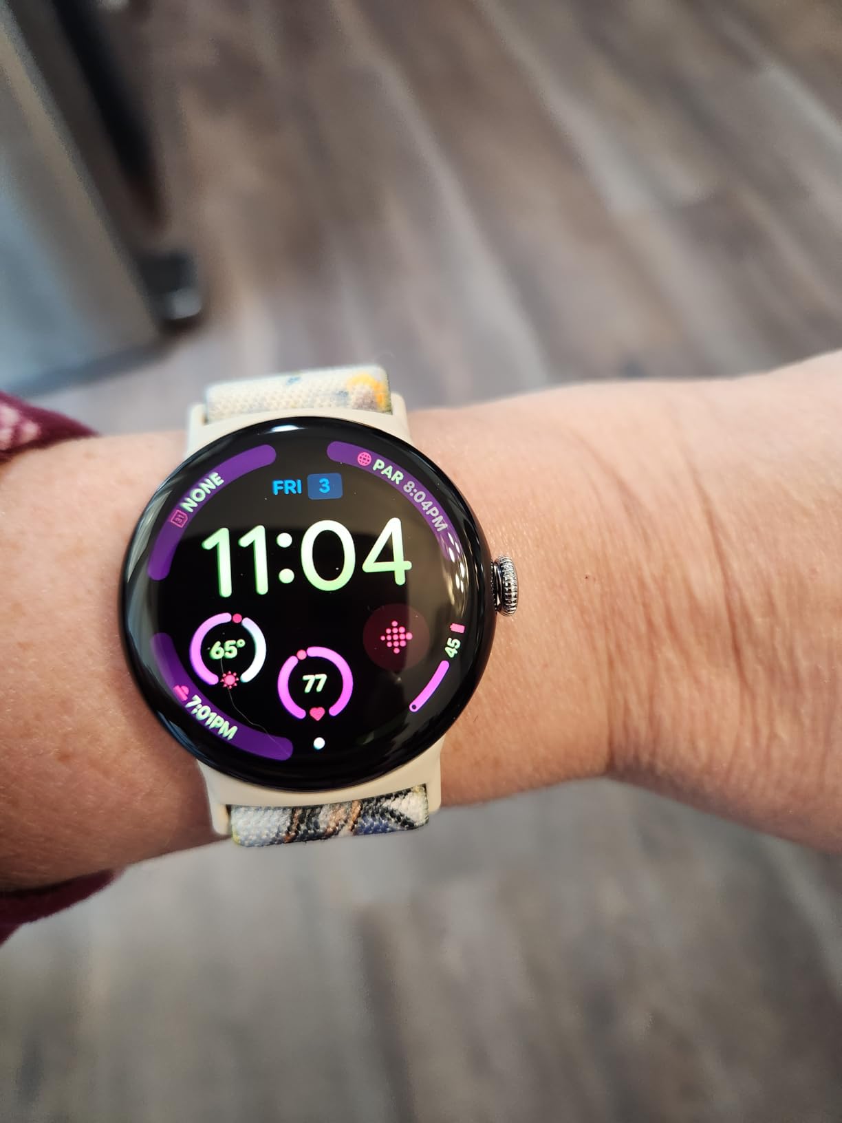 Pixel Watch 4 (45mm) - Smartwatch - Obsidian Active Band - Wi-Fi customer photo 2