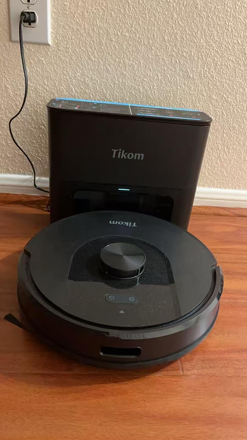 Tikom Robot Vacuum and Mop, 6000Pa Robotic Vacuum Cleaner with Self-Emptying Base, 90 Days Capacity, LiDAR Navigation, Home Mapping, Ideal for Pet Hair, Hard Floors, Carpet (L8000 Plus) customer photo 1