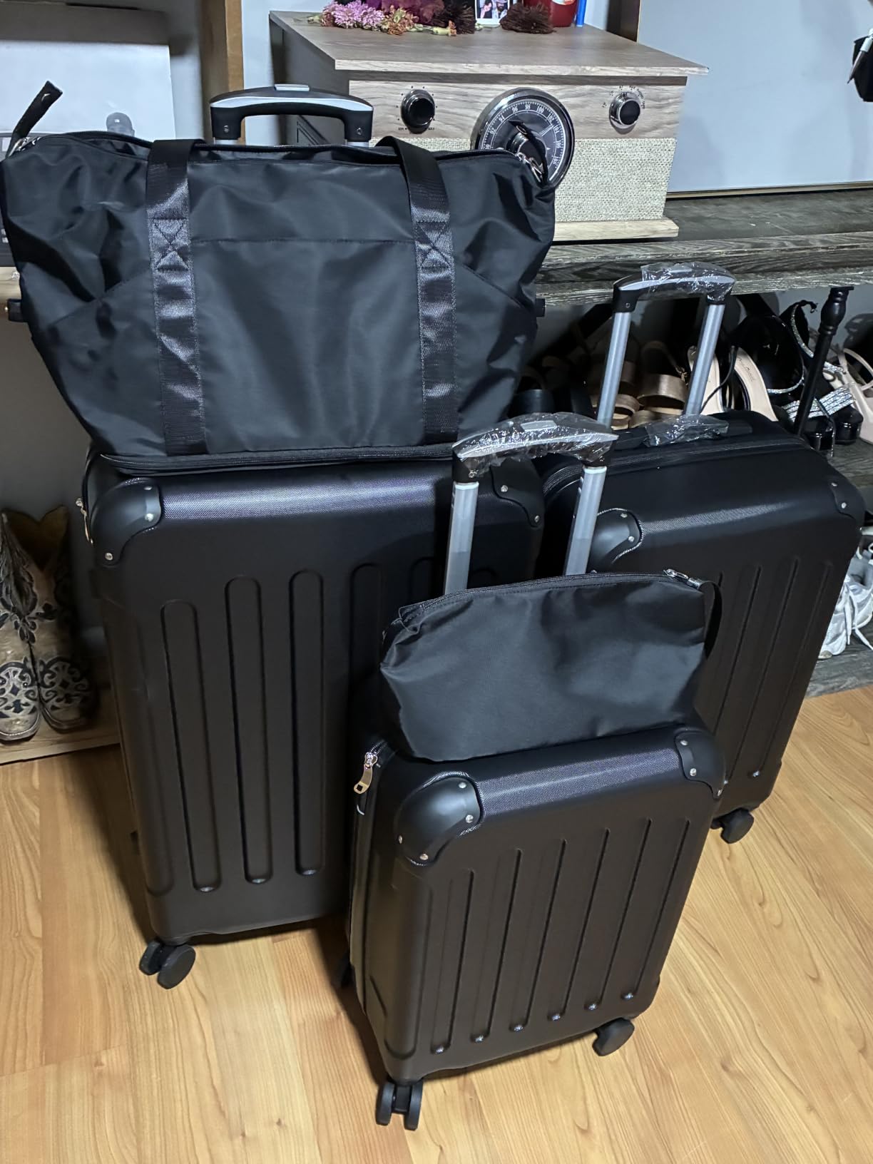5-Piece Hardshell Luggage Sets, 20/24/28 Inch, White Brown customer photo 1