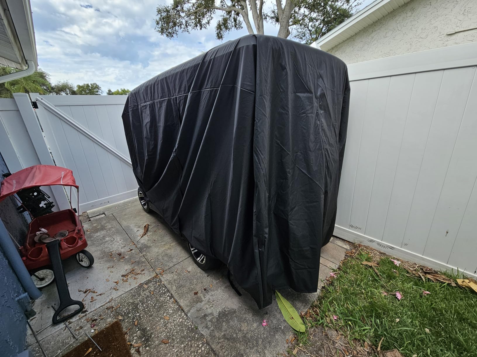 Comnova Golf Cart Cover 4 Passenger - 600D Waterproof Golf Carts Enclosure with Zipper, Windproof & UV Resistant, Outdoor Golf Cart Cover Universal Fit EZGO, Club Car, Yamaha up to 112L x 48W x 66H customer photo 2