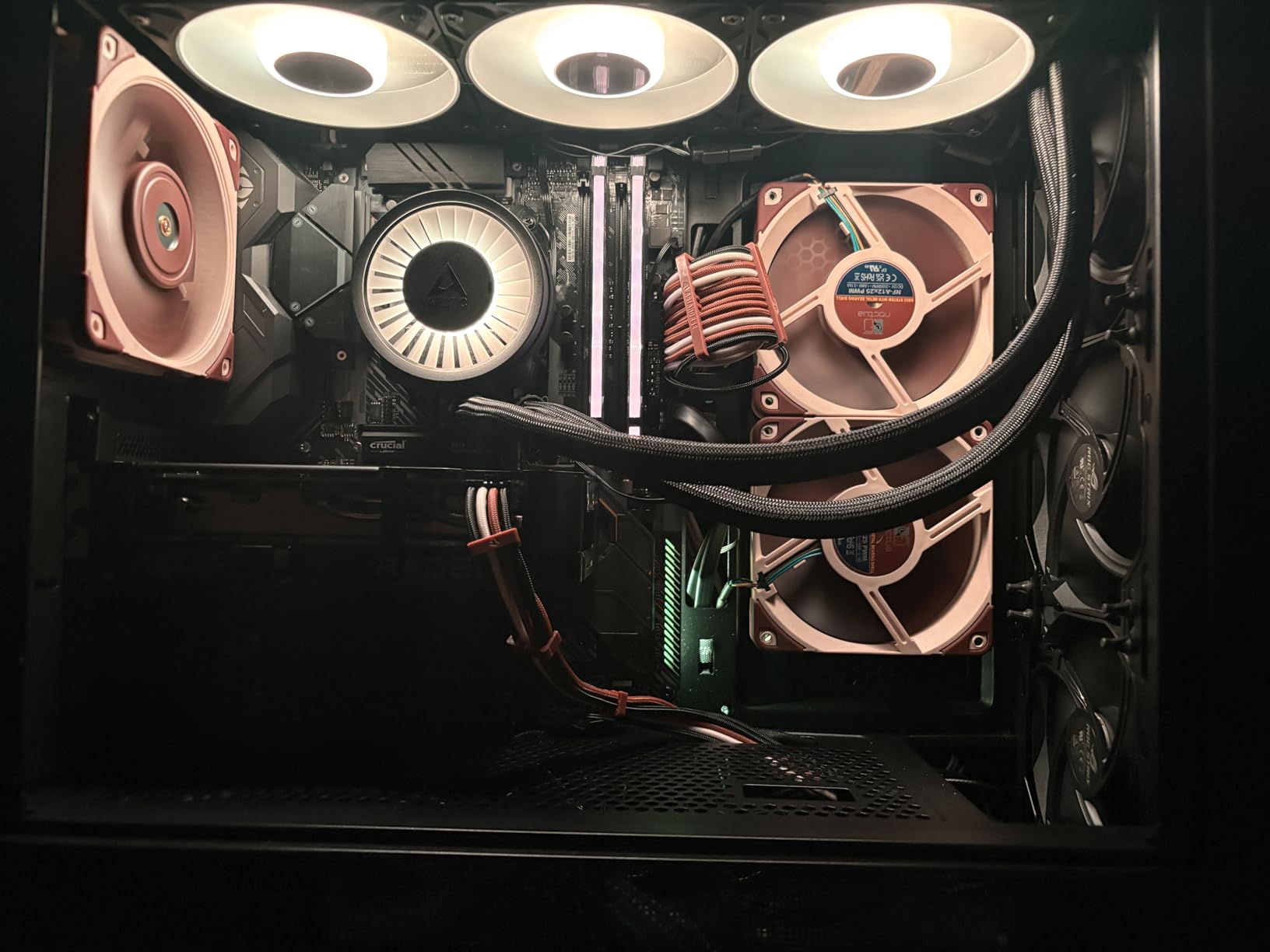 ASUS Dual Radeon RX 9060 XT 16GB GDDR6 Graphics Card customer photo 1