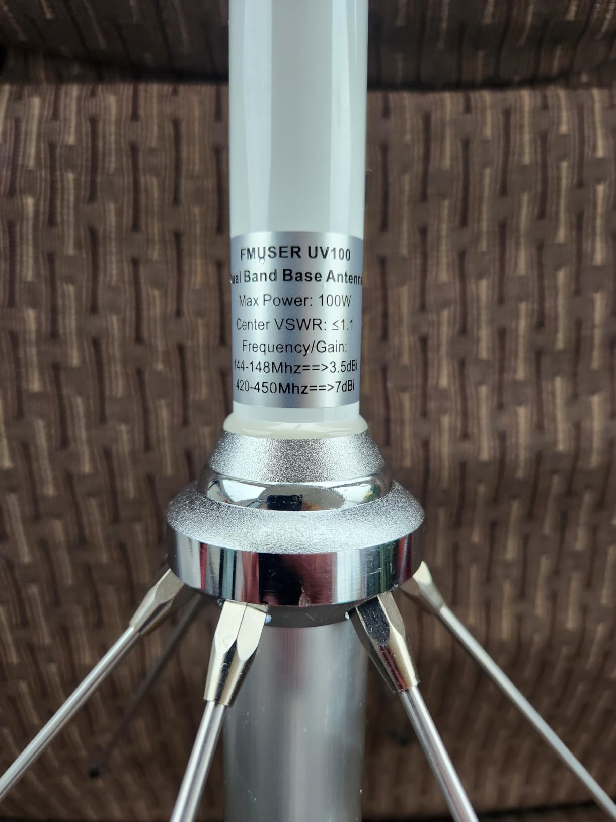UV100 41