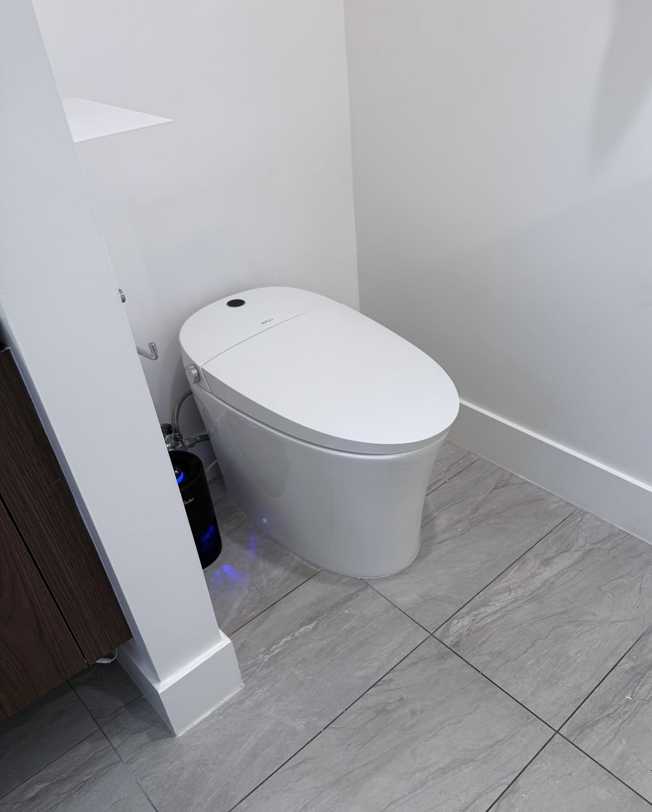 EPLO One Piece Smart Toilet Bidet, Tank&Pump, Foam Shield, Auto Flush E18 | Foot-sensor Flush, Blackout Flush, Elongated Heated Seat, Warm Water Wash, Air Dryer, Modern Japanese Toilet for Bathroom customer photo 1