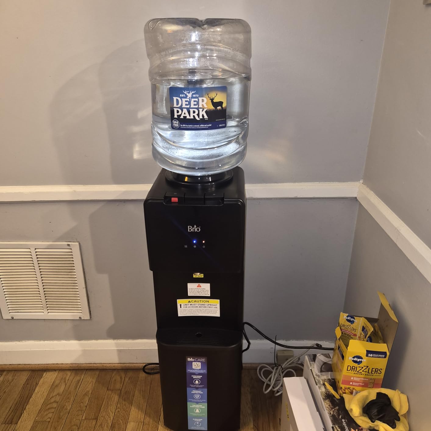 Brio 130 Series Top-Load Water Cooler Dispenser for 3- and 5-Gallon Bottles, Hot & Cold, Spill-Free Loading, Child Safety Lock, Energy Star 3.0, Black customer photo 2