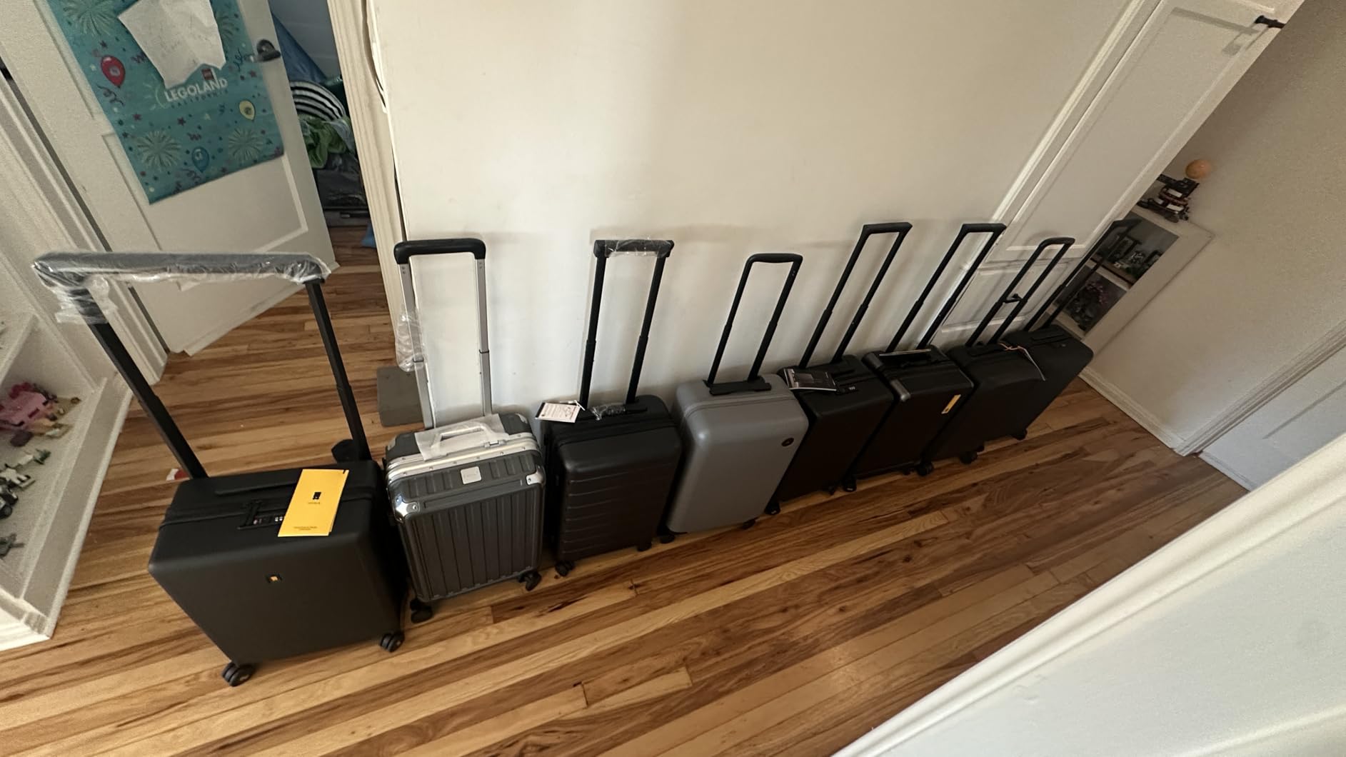 Transit Carry-On, Hard Shell Luggage - Black customer photo 1