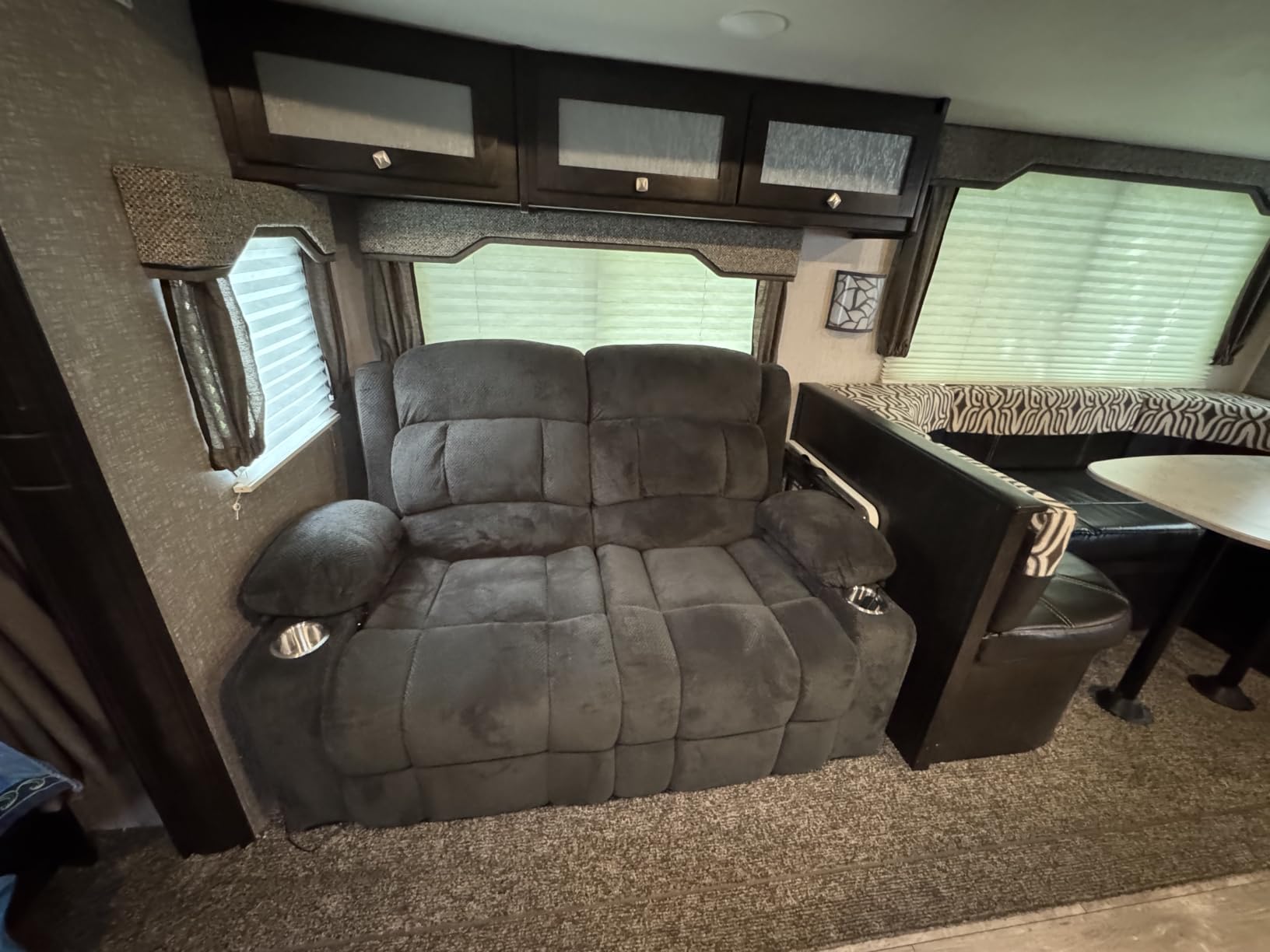 RV Loveseat Recliner Sofa, Wall Hugger Reclining Loveseat RV Couch with USB Ports, Cup Holders, Pockets, 150° Adjustable RV Furniture Velvet Fabric Recliners for Travel & Home Theater Seating customer photo 2